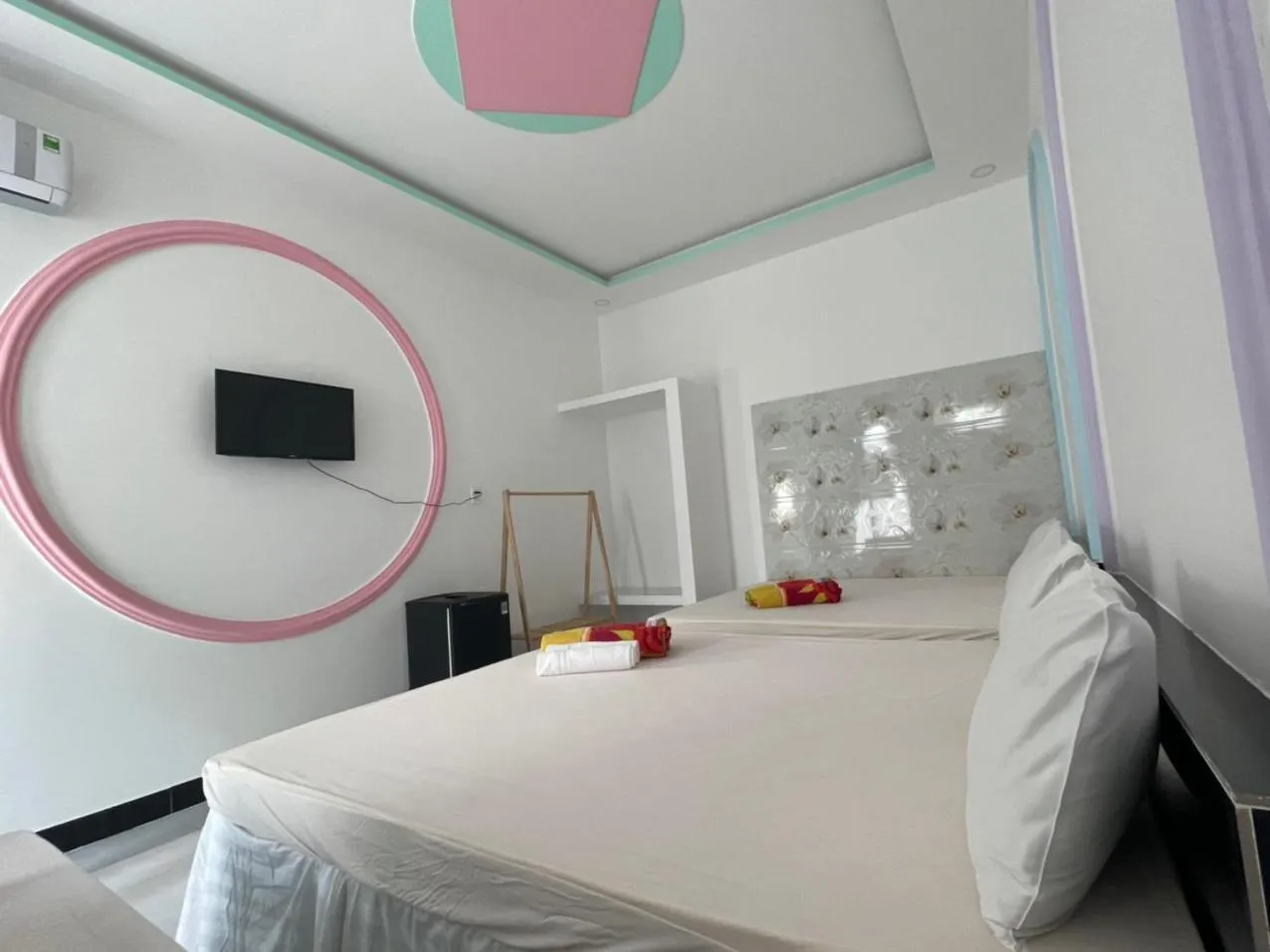 Bed in Windy hills hotel