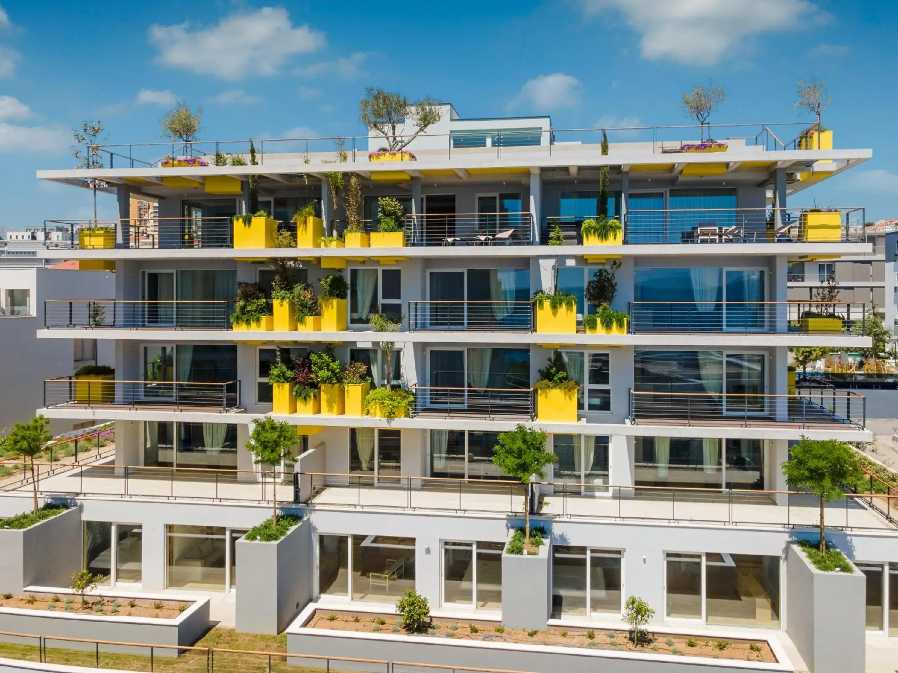 Property building in Amphora's Garden Property building in Amphora's Garden