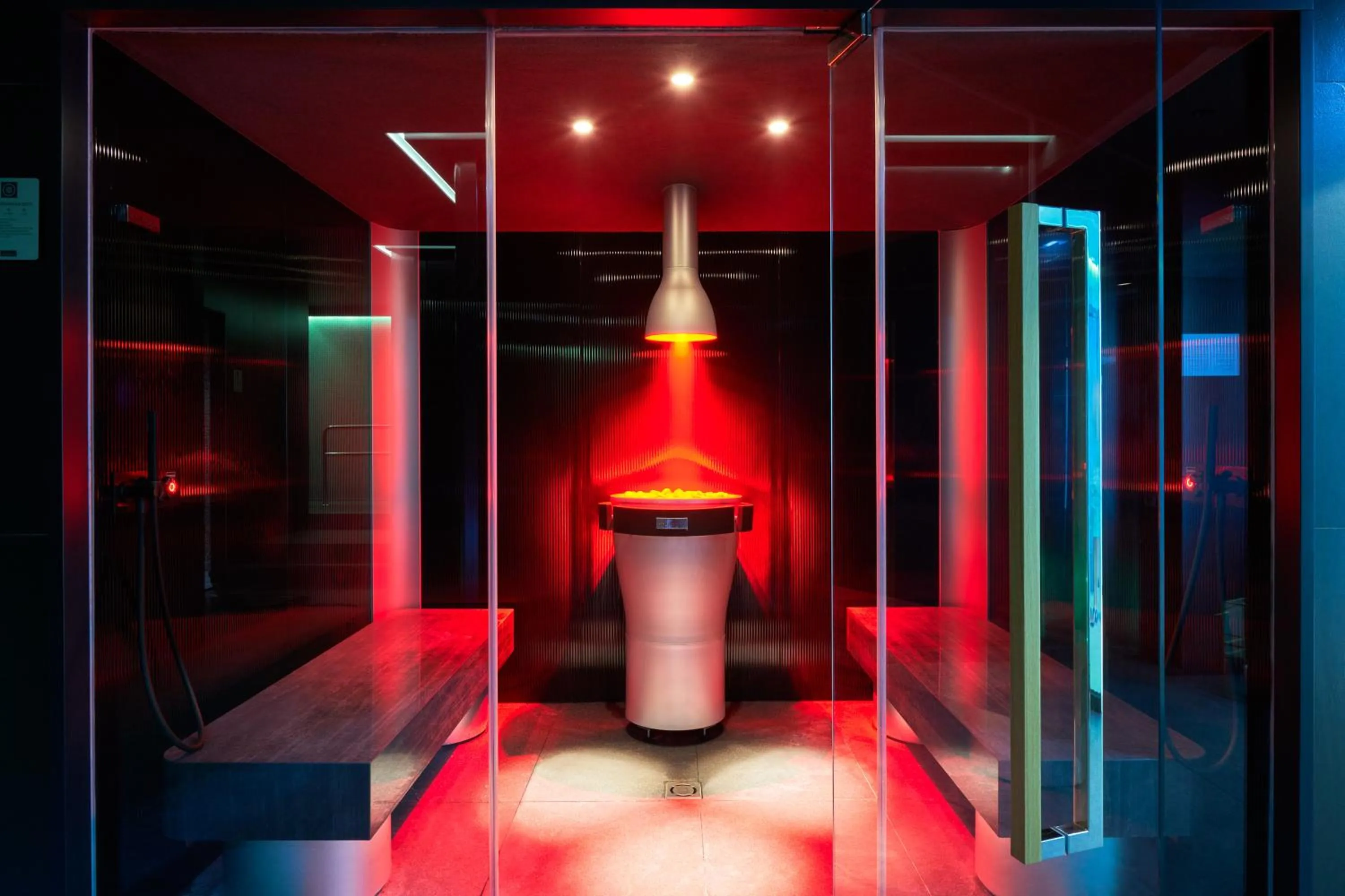 Spa and wellness centre/facilities in Amphora's Garden