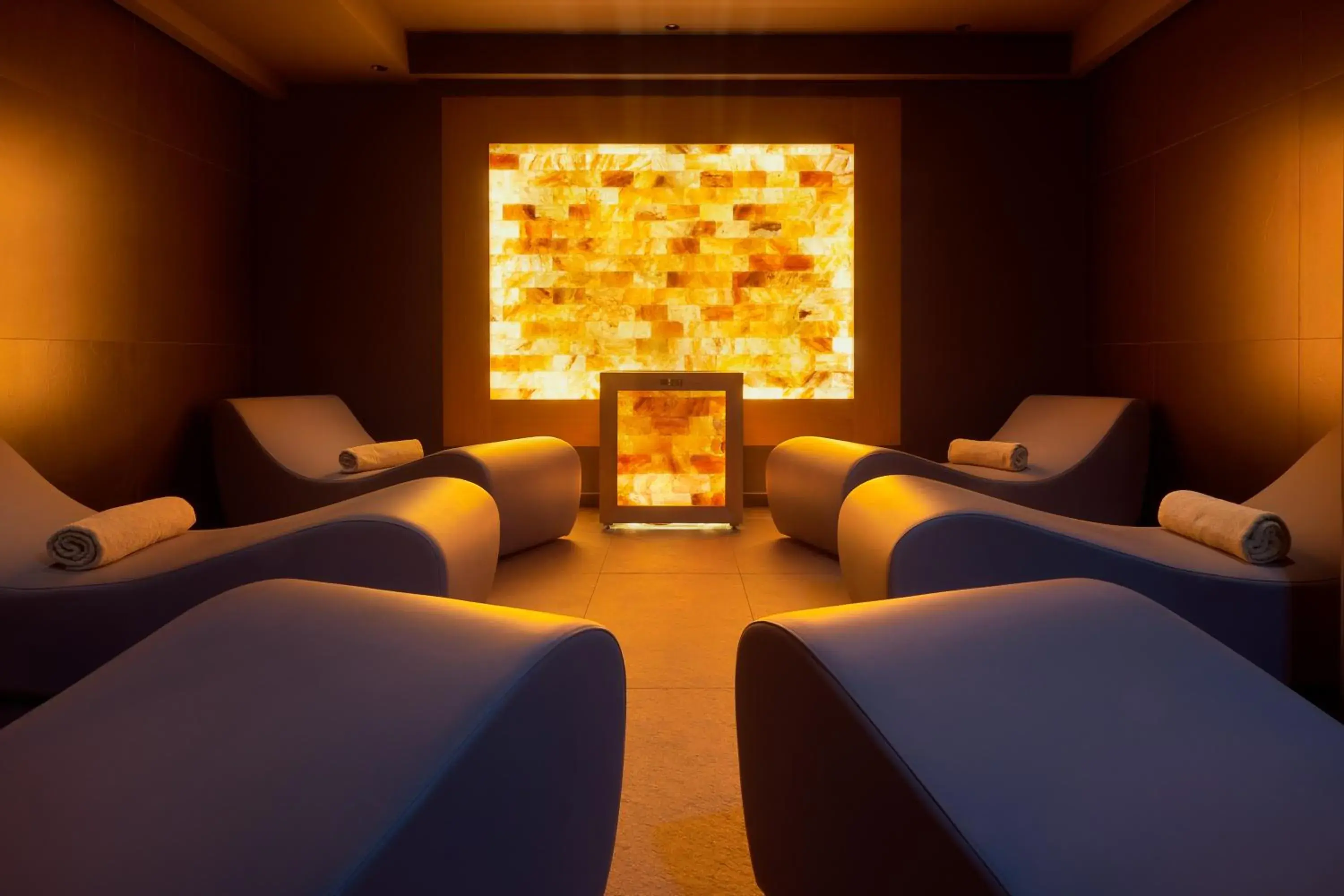 Spa and wellness centre/facilities in Amphora's Garden Spa and wellness centre/facilities in Amphora's Garden