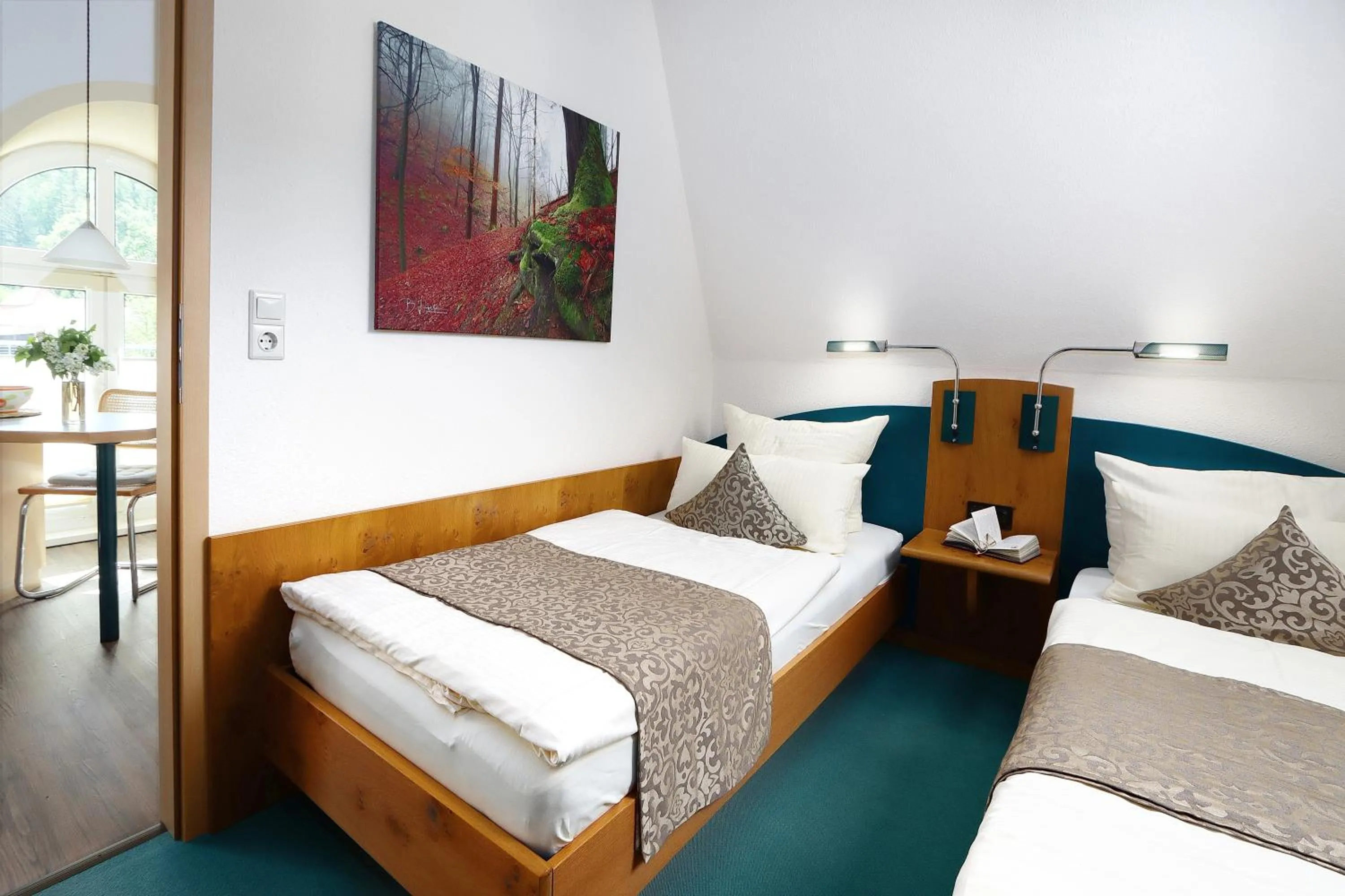 Bedroom, Bed in Parkhotel Flora