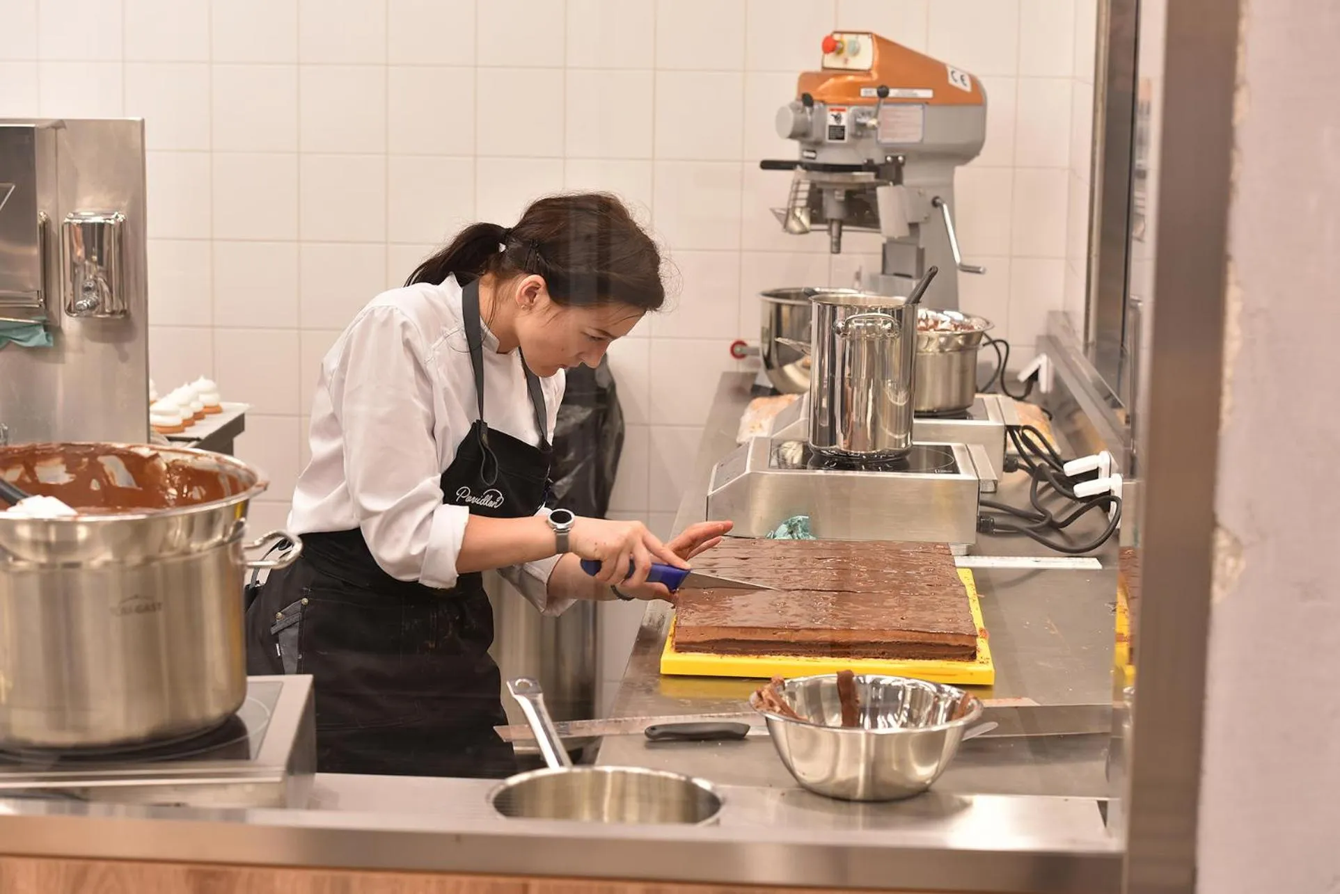 Staff in Hotel Element