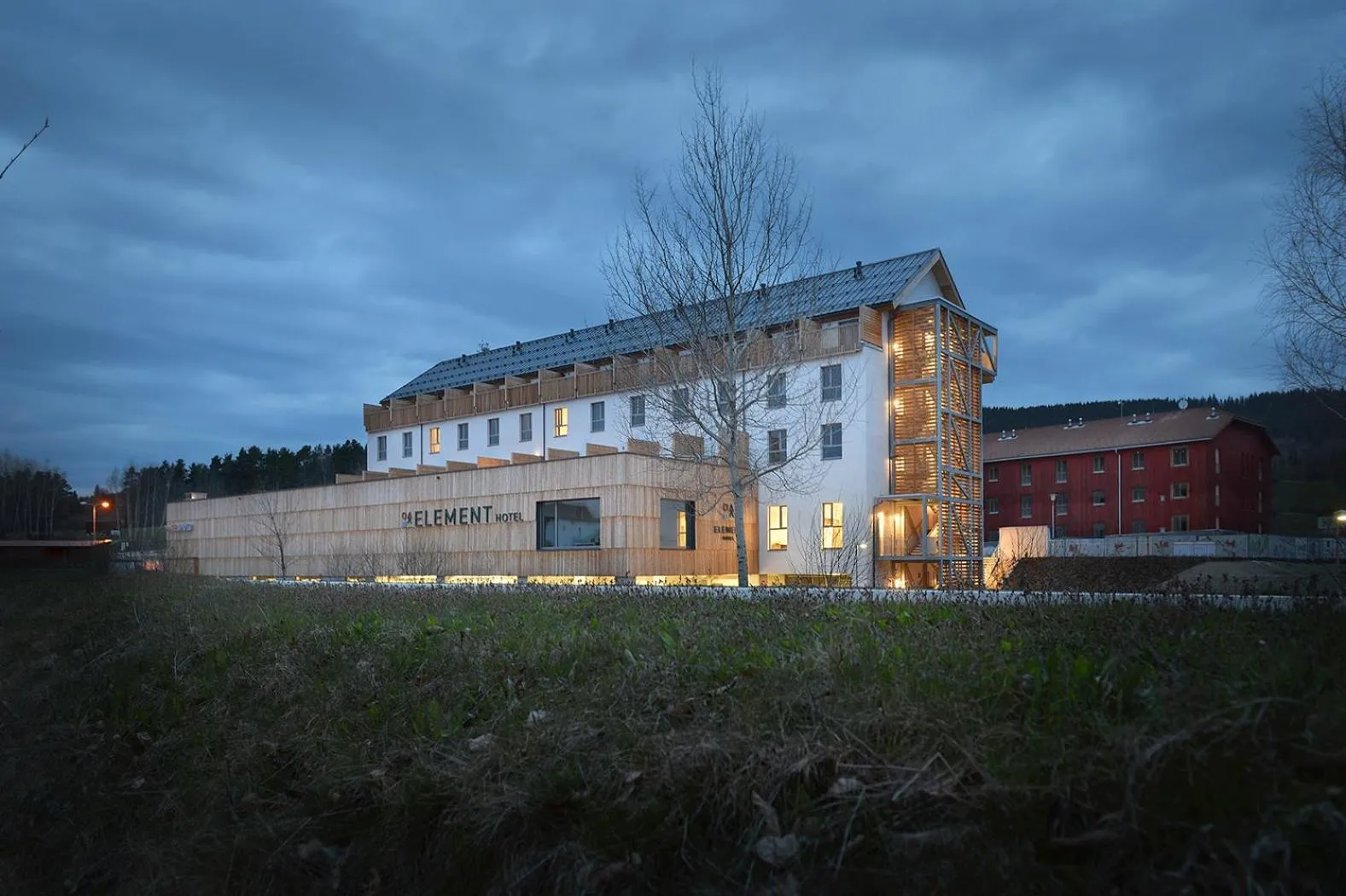 Property building in Hotel Element