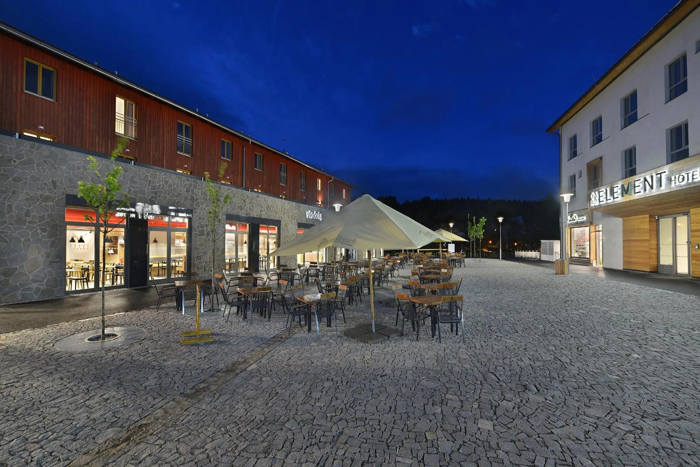 Seating area in Hotel Element