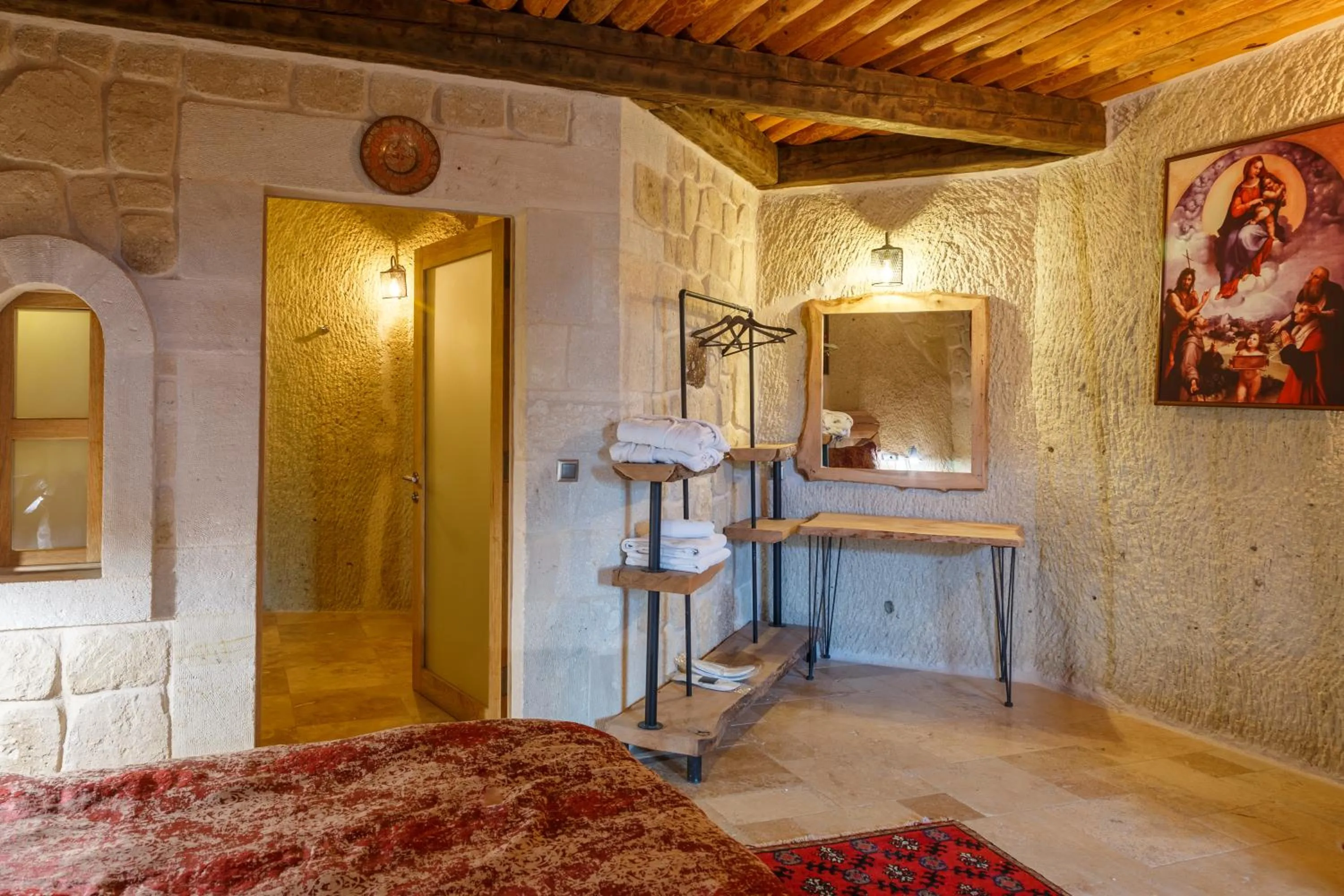 Bathroom, Bed in Nox Cave Hotel Special Class