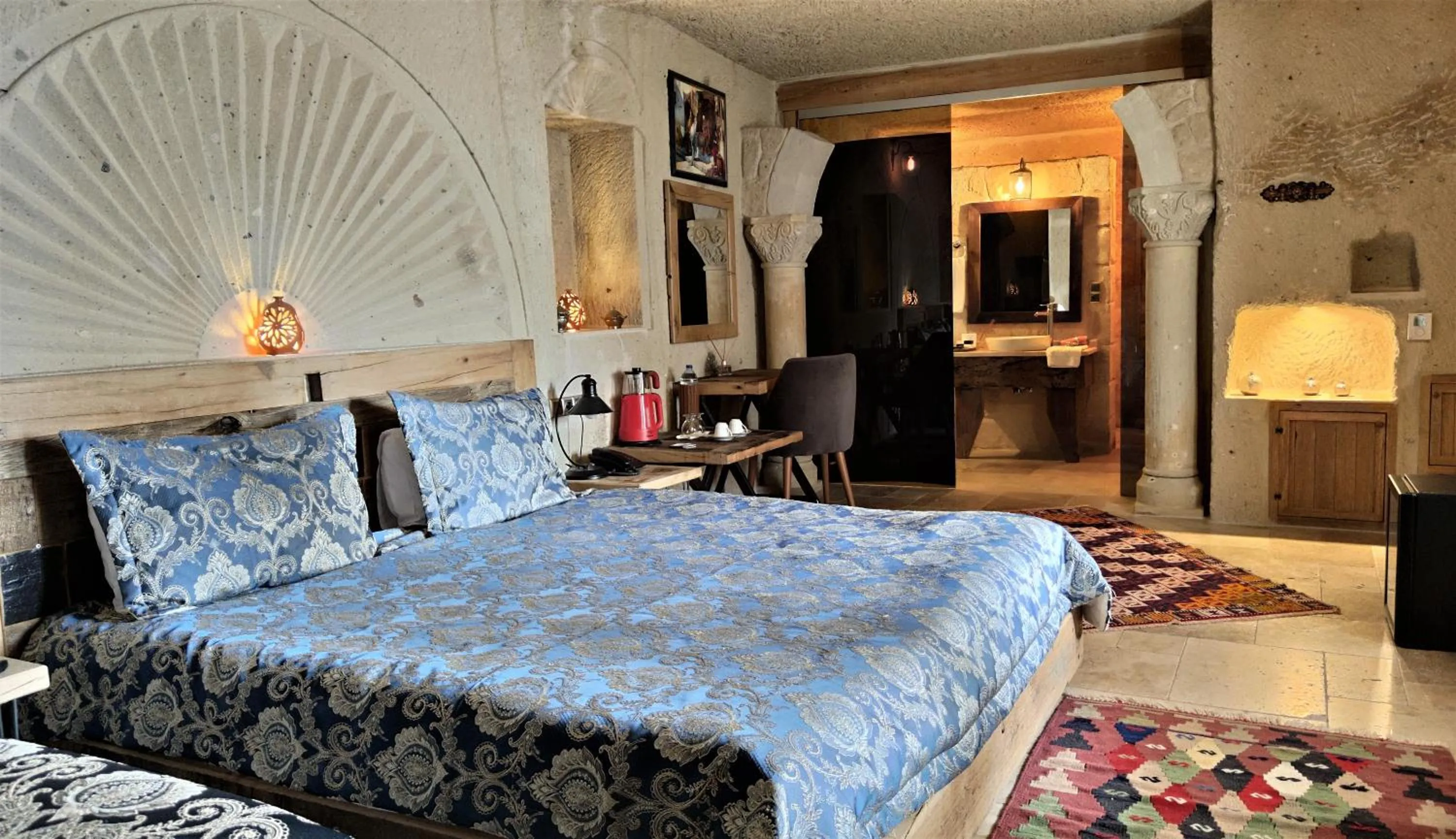 Living room, Bed in Nox Cave Hotel Special Class