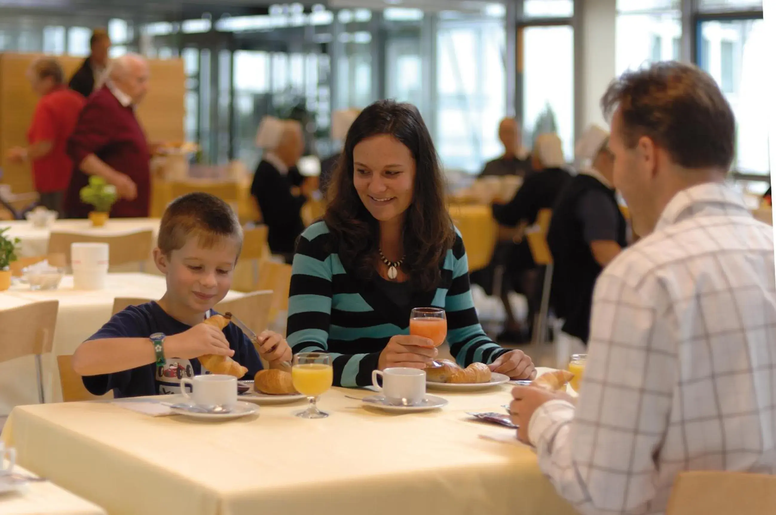 Restaurant/places to eat in Hotel Artos Interlaken Restaurant/places to eat in Hotel Artos Interlaken