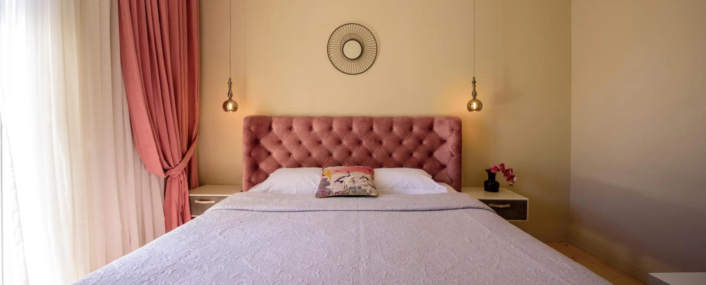 Bed in THIRAMENOUS RESIDENCE