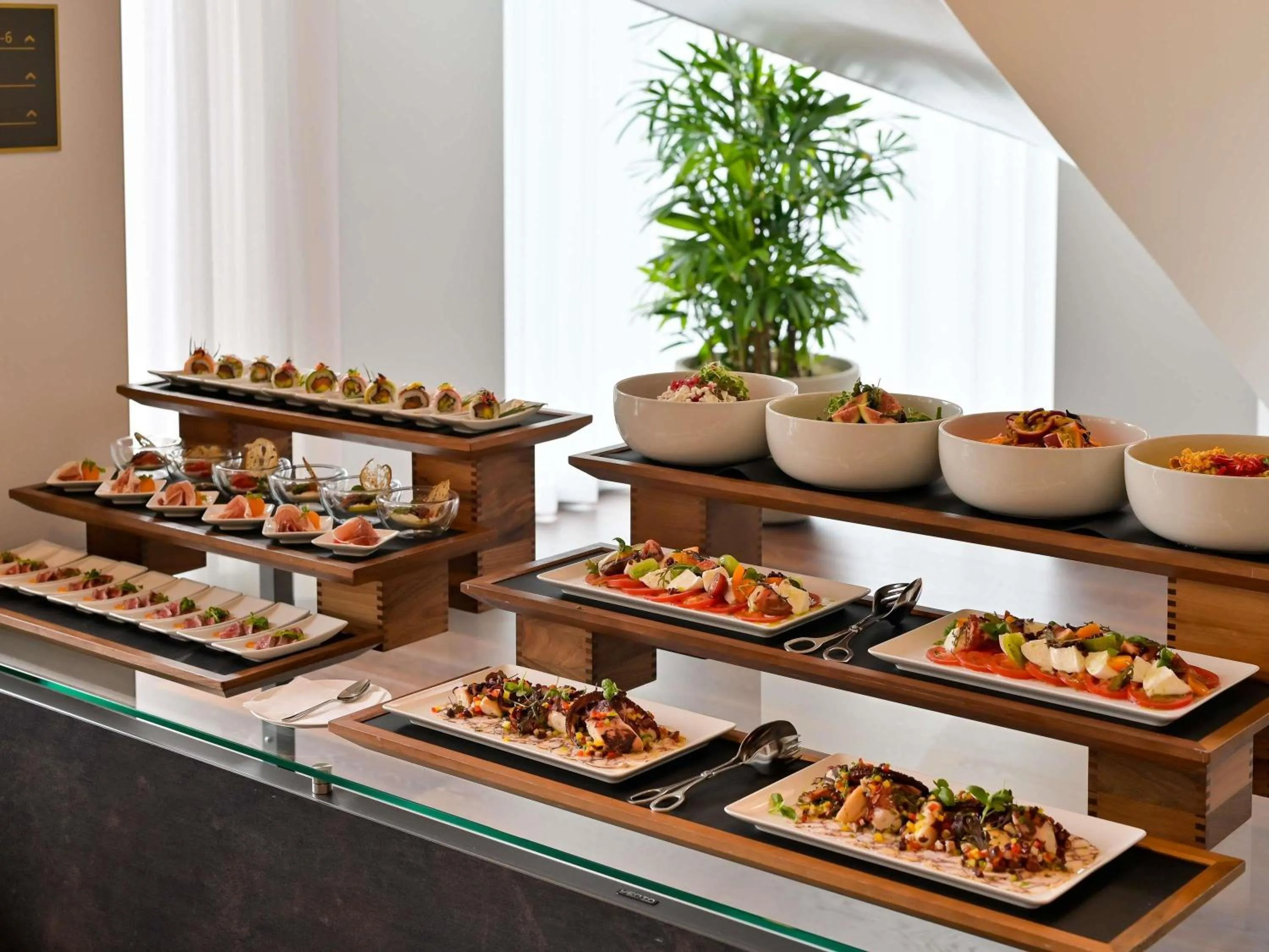 Meeting/conference room in Mövenpick Hotel Basel