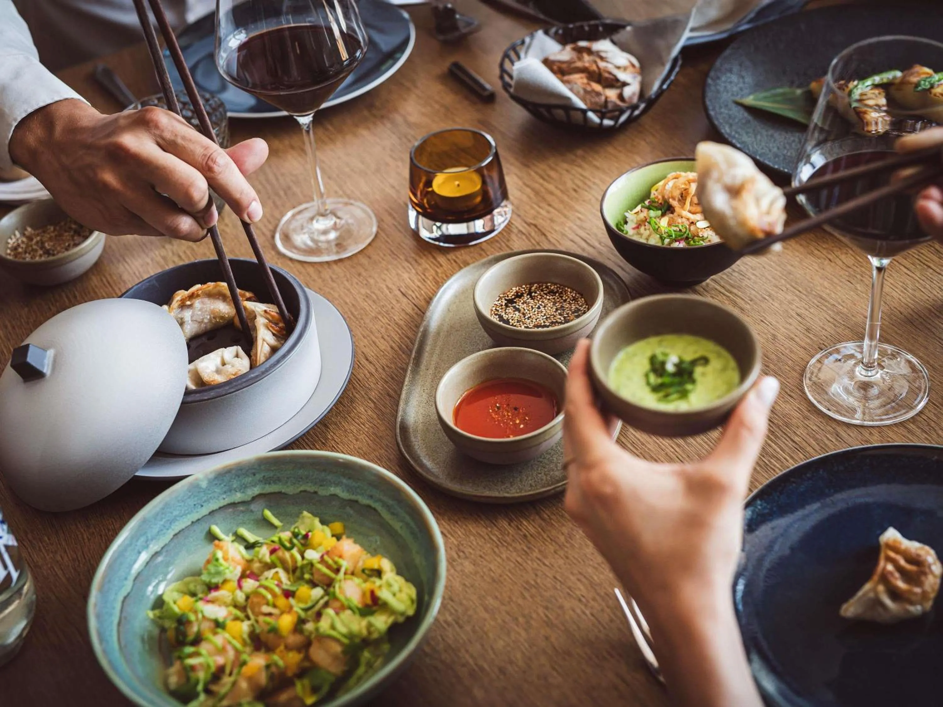 Restaurant/places to eat in Mövenpick Hotel Basel