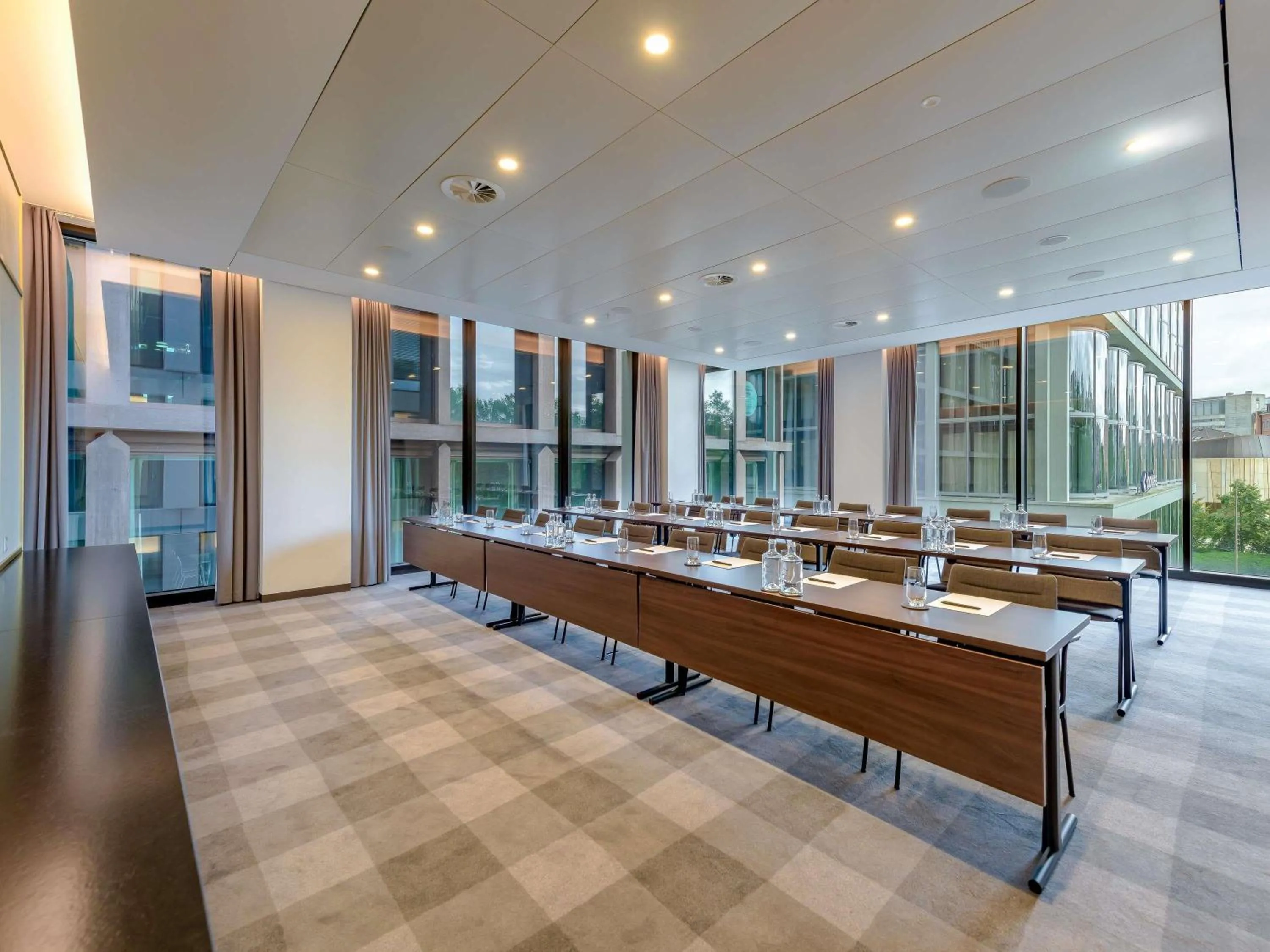 Meeting/conference room in Mövenpick Hotel Basel