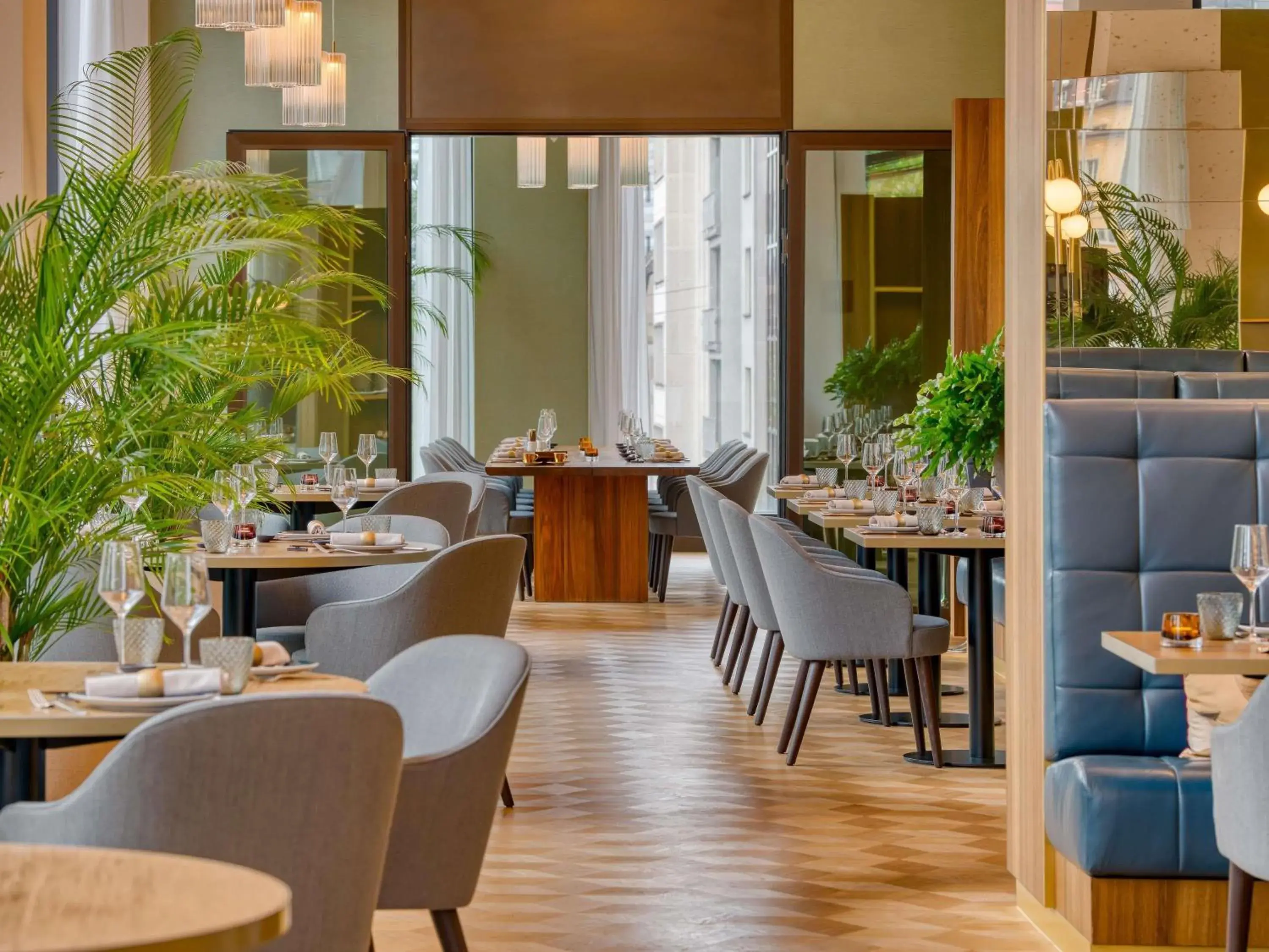 Restaurant/places to eat in Mövenpick Hotel Basel Restaurant/places to eat in Mövenpick Hotel Basel