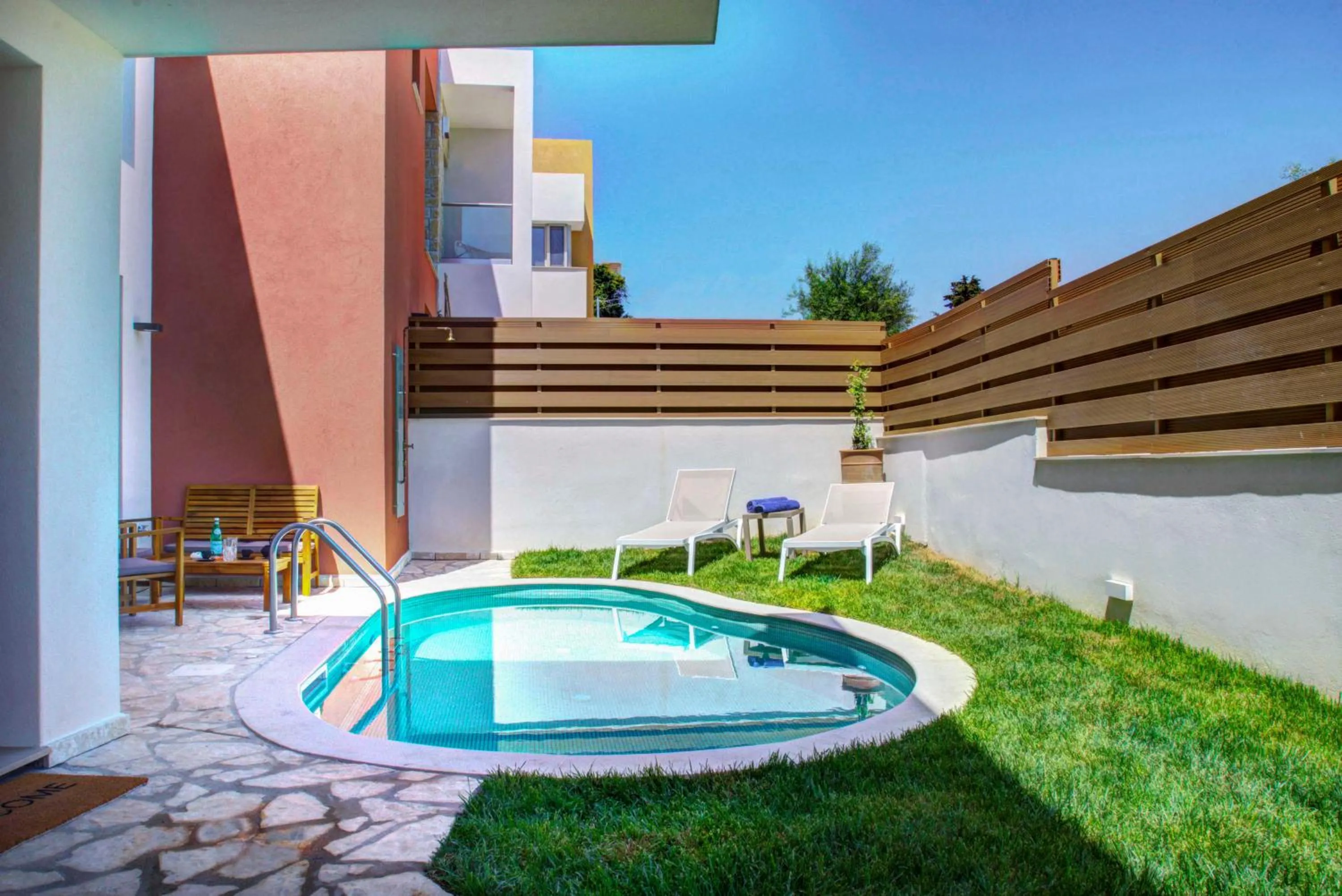 Swimming pool in Tessera Villas & Studios Collection