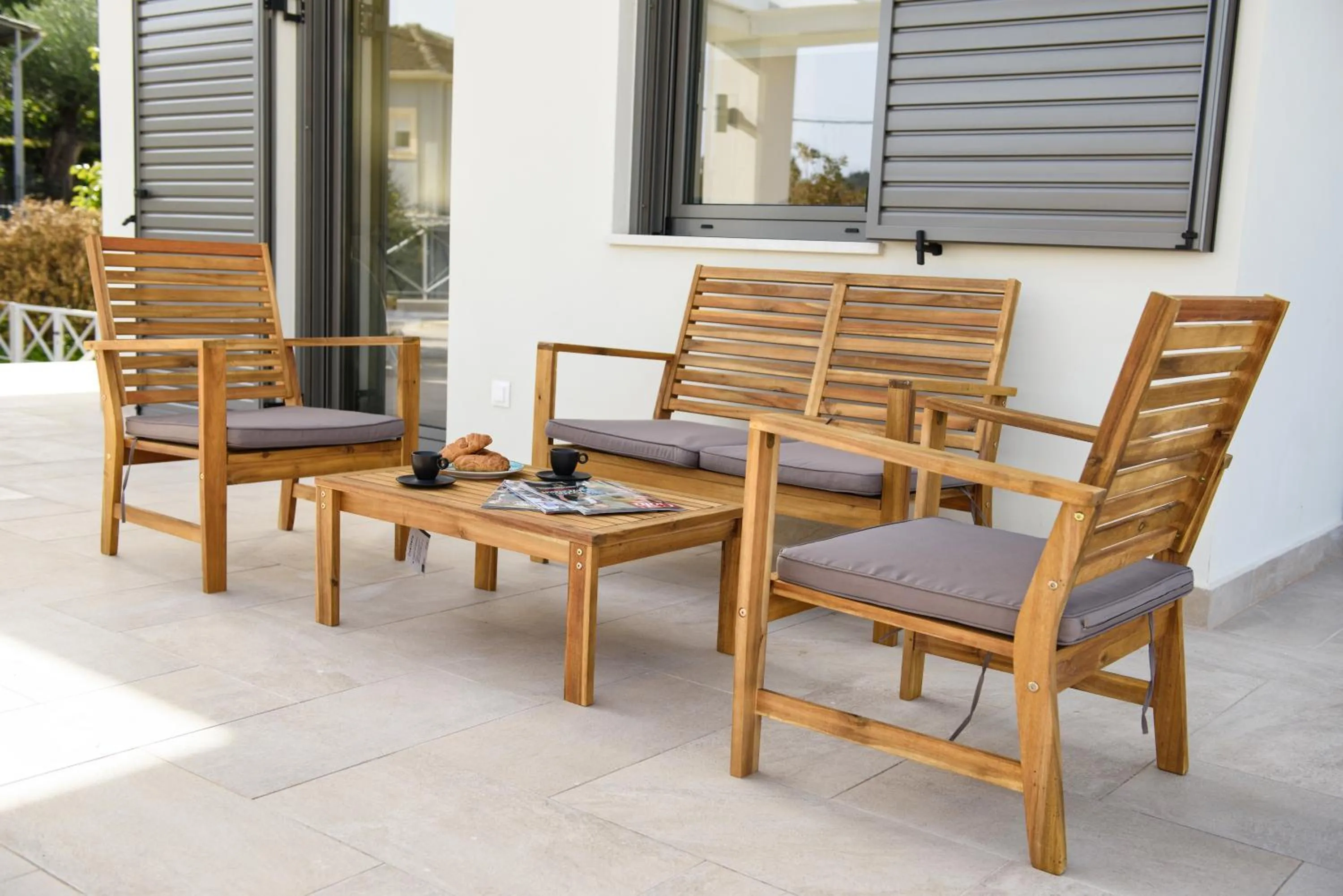 Balcony/Terrace in Tessera Villas & Studios Collection