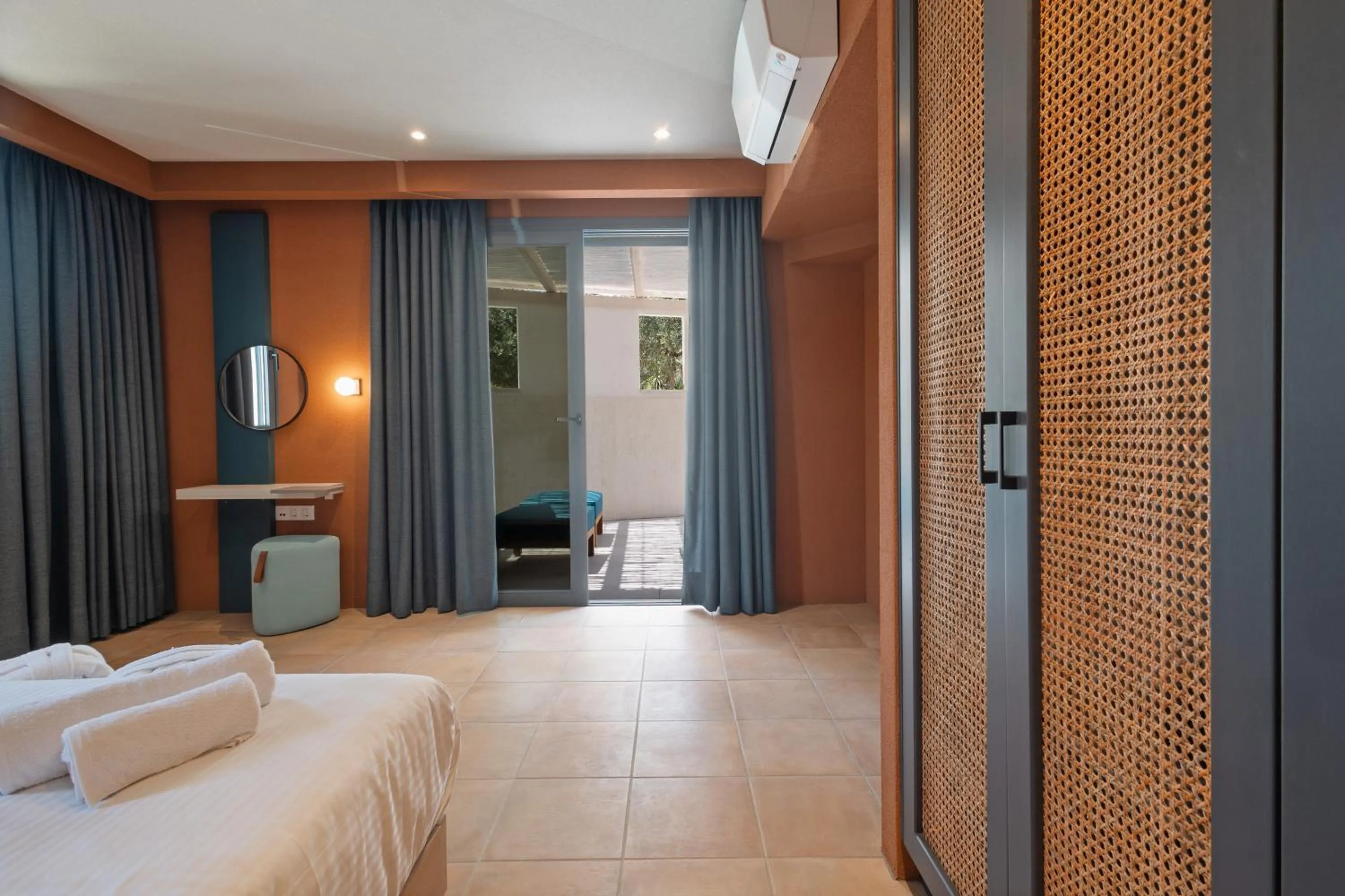 Bedroom, Bed in Tessera Villas & Studios Collection