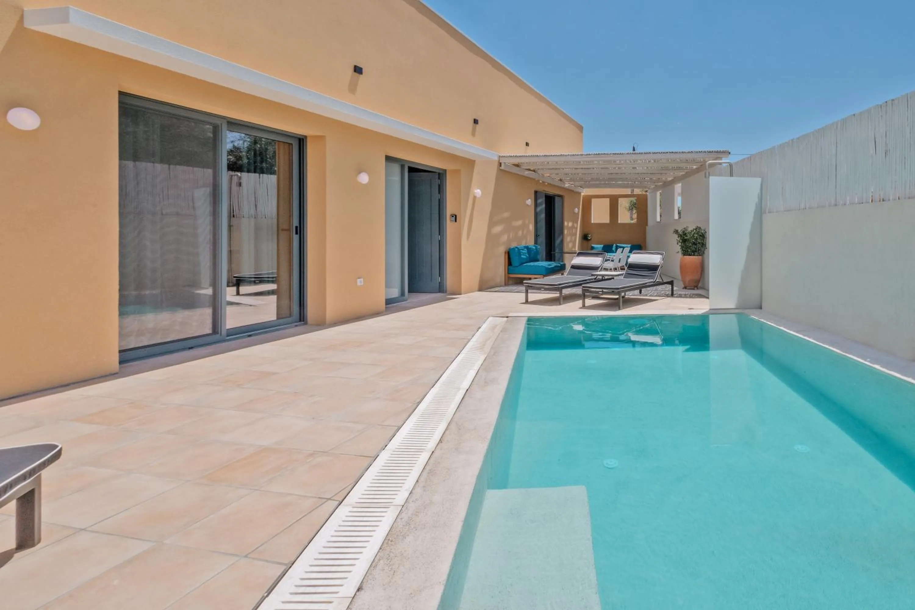 Swimming pool in Tessera Villas & Studios Collection