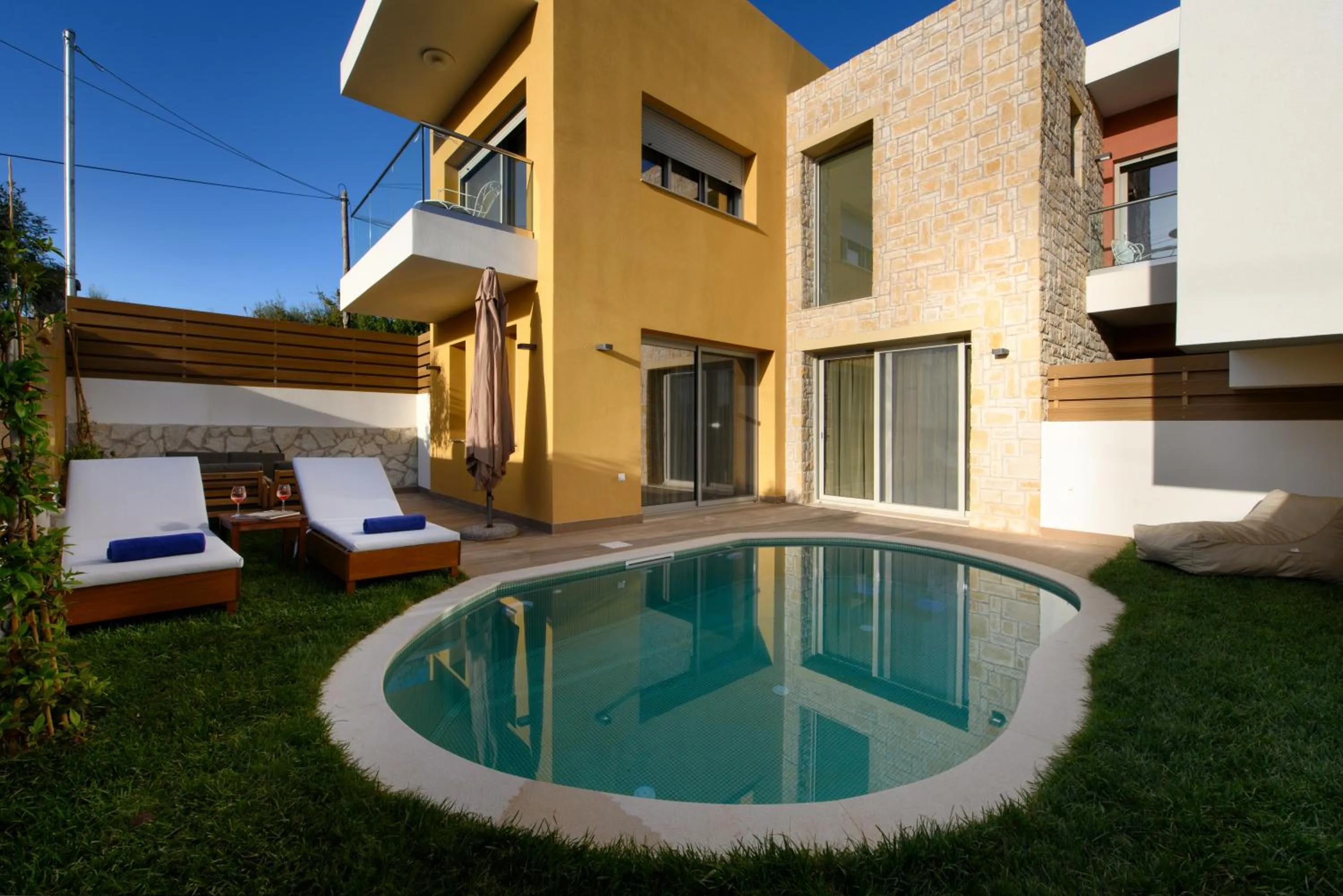 Property building in Tessera Villas & Studios Collection