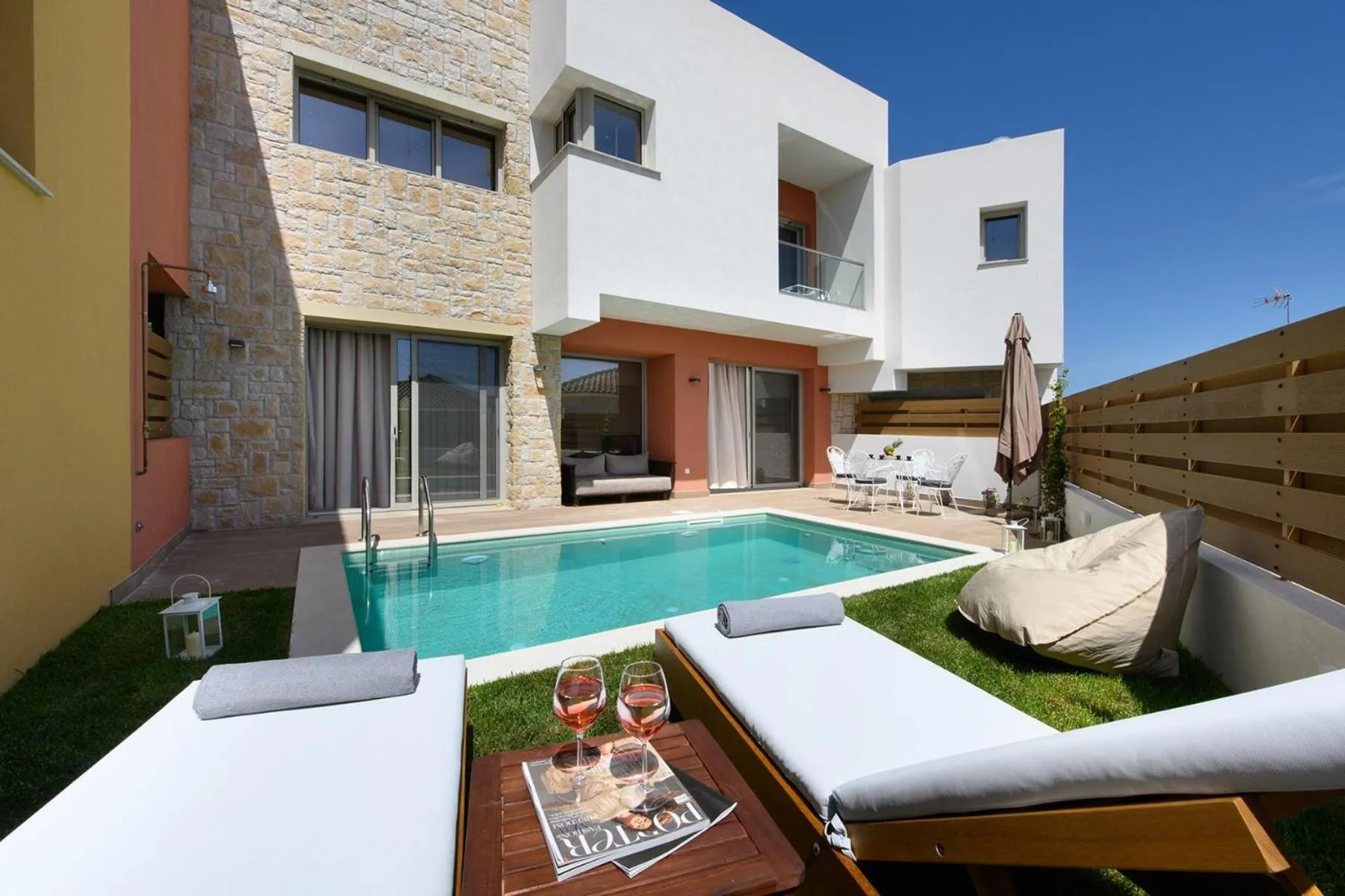 Tessera Villas & Studios Collection