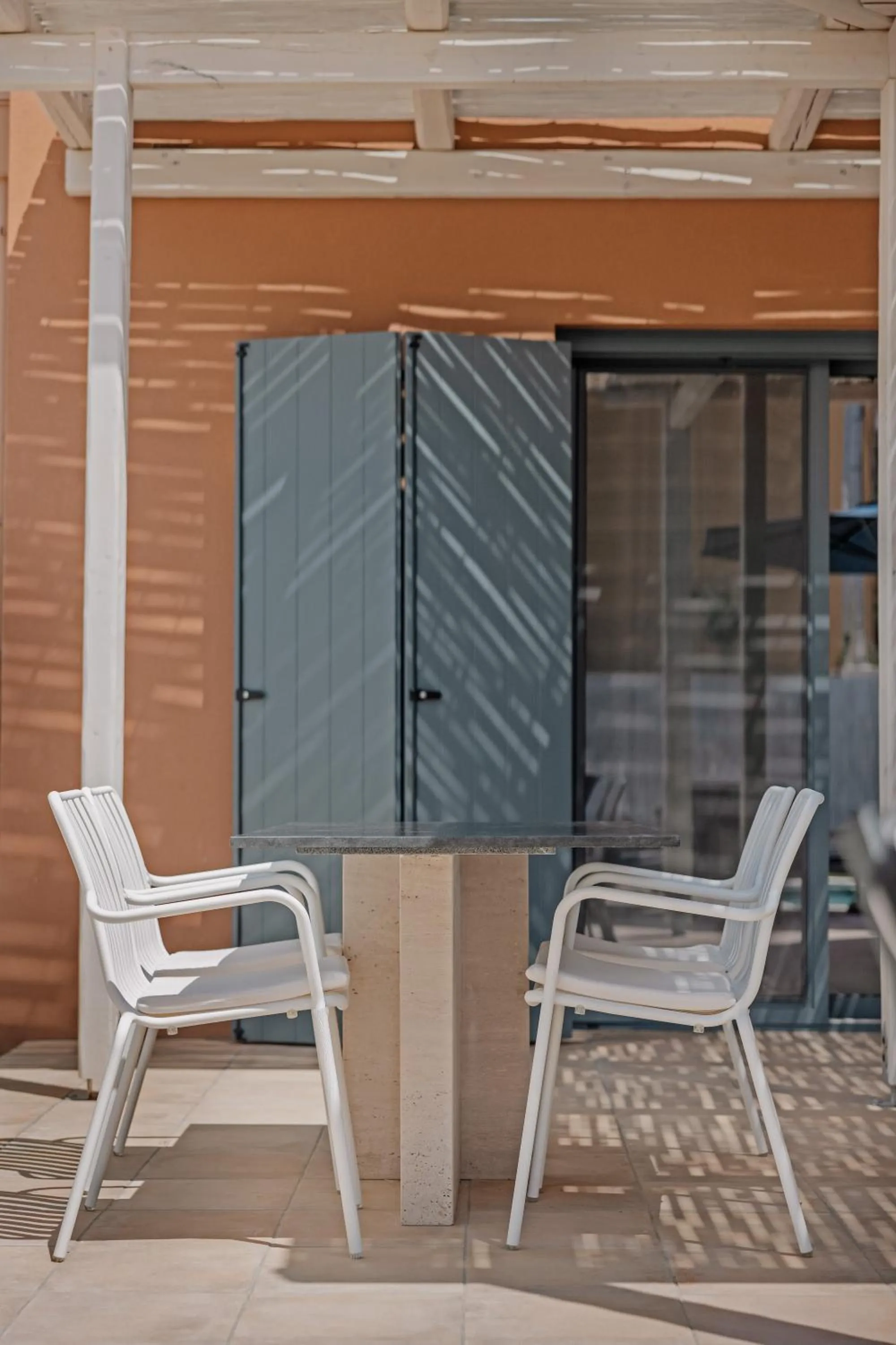 Tessera Villas & Studios Collection