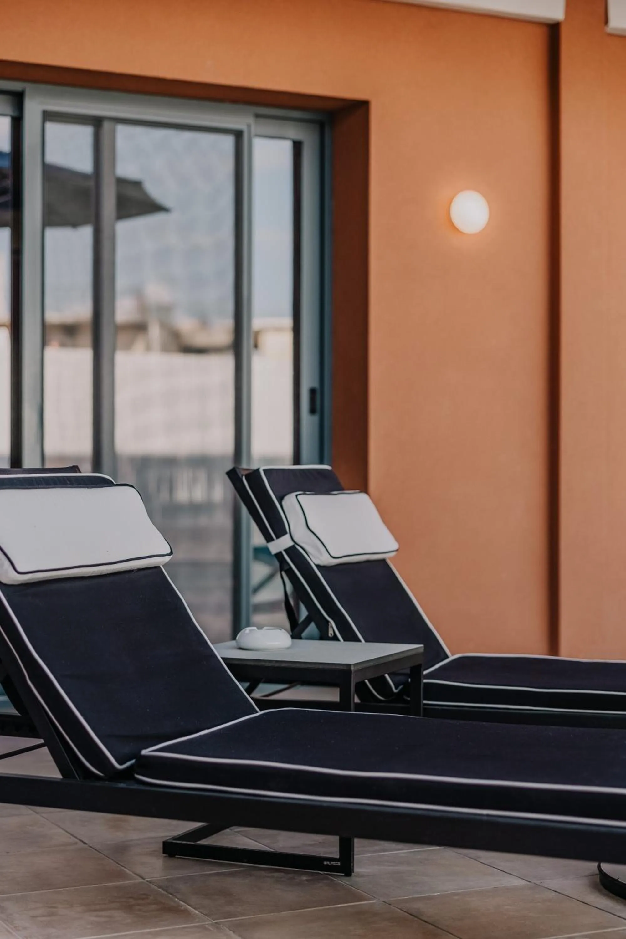 Tessera Villas & Studios Collection