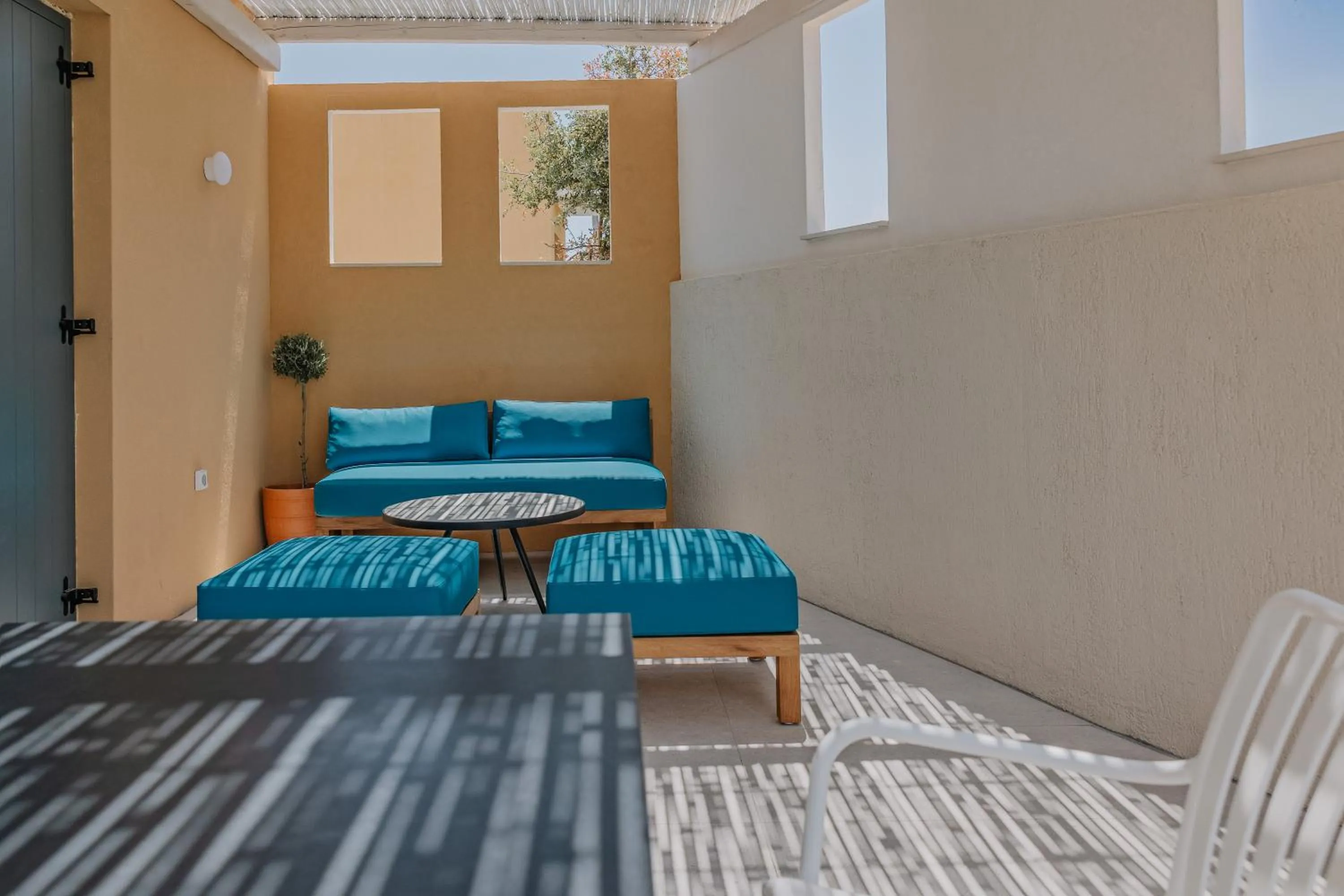 Patio, Bed in Tessera Villas & Studios Collection