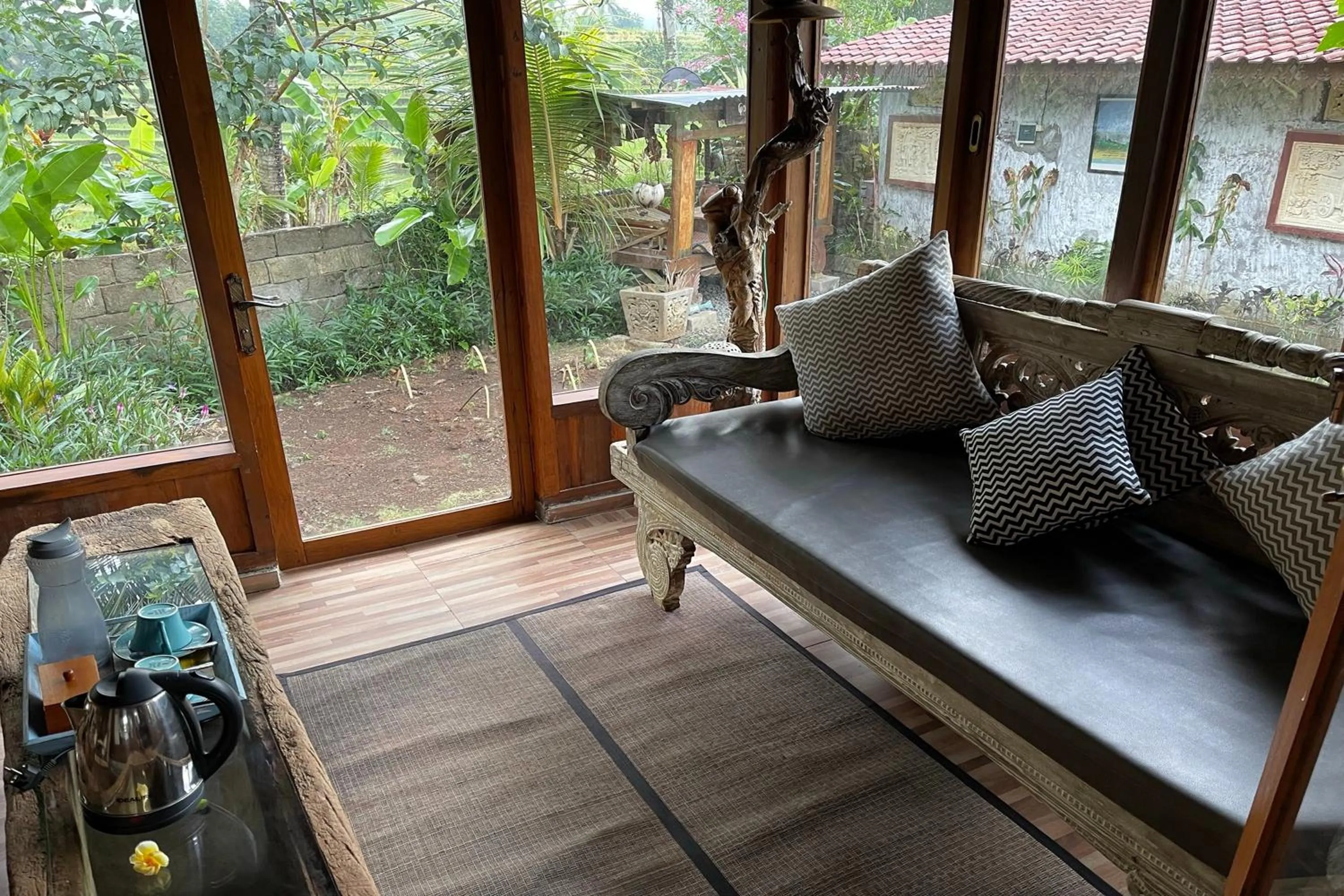 Living room in KTS - Kubu Tepi Sawah