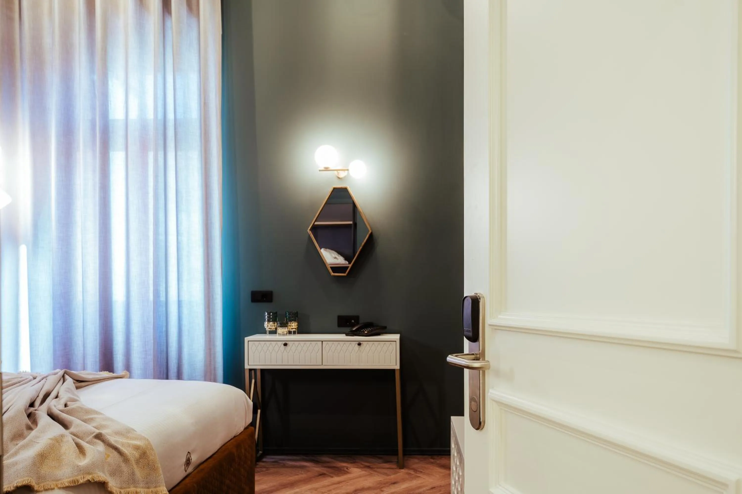 Bedroom, Bed in Espero Royal Stay