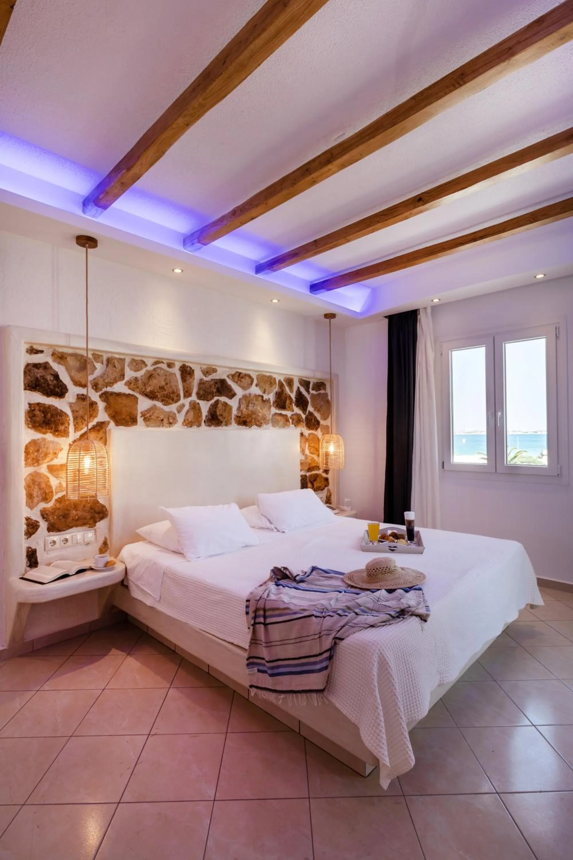 Bed in Mikri Vigla Hotel Beach Resort