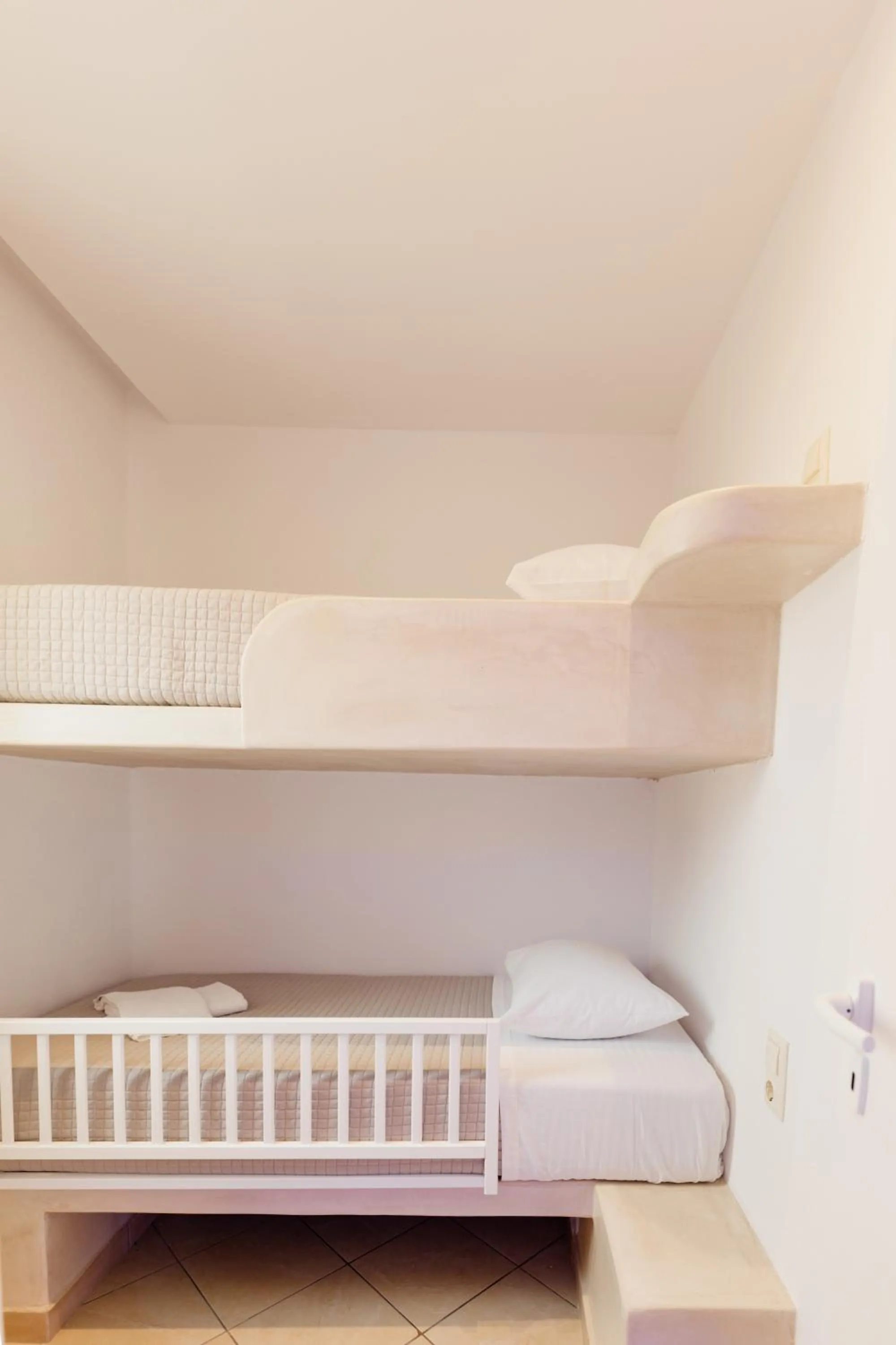 Bed in Mikri Vigla Hotel Beach Resort