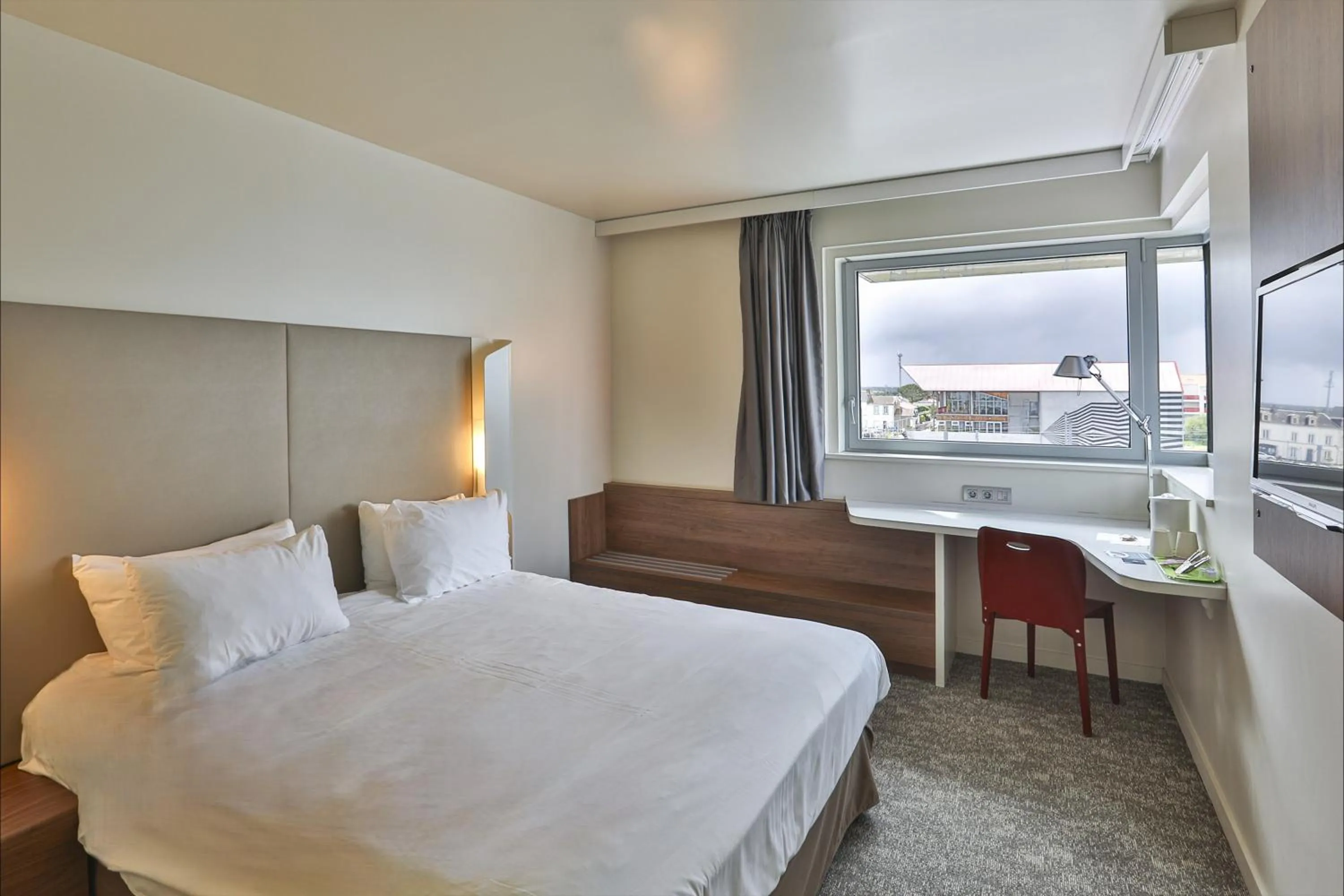 Bed in Campanile La Roche Sur Yon Centre Gare