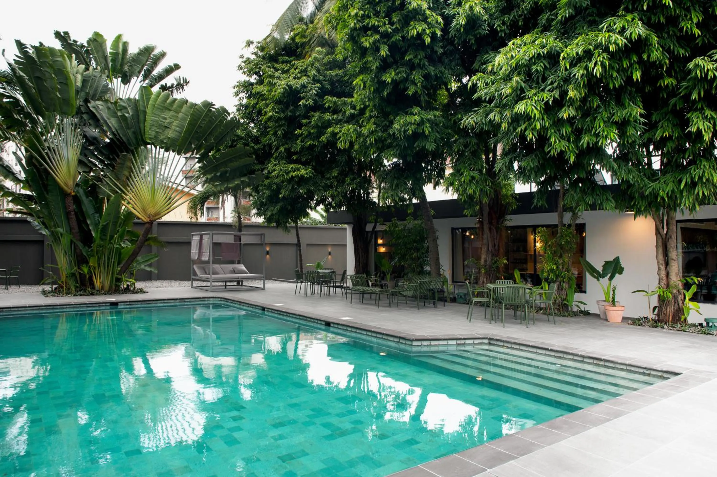Swimming pool in Nordic Hotel Lagos