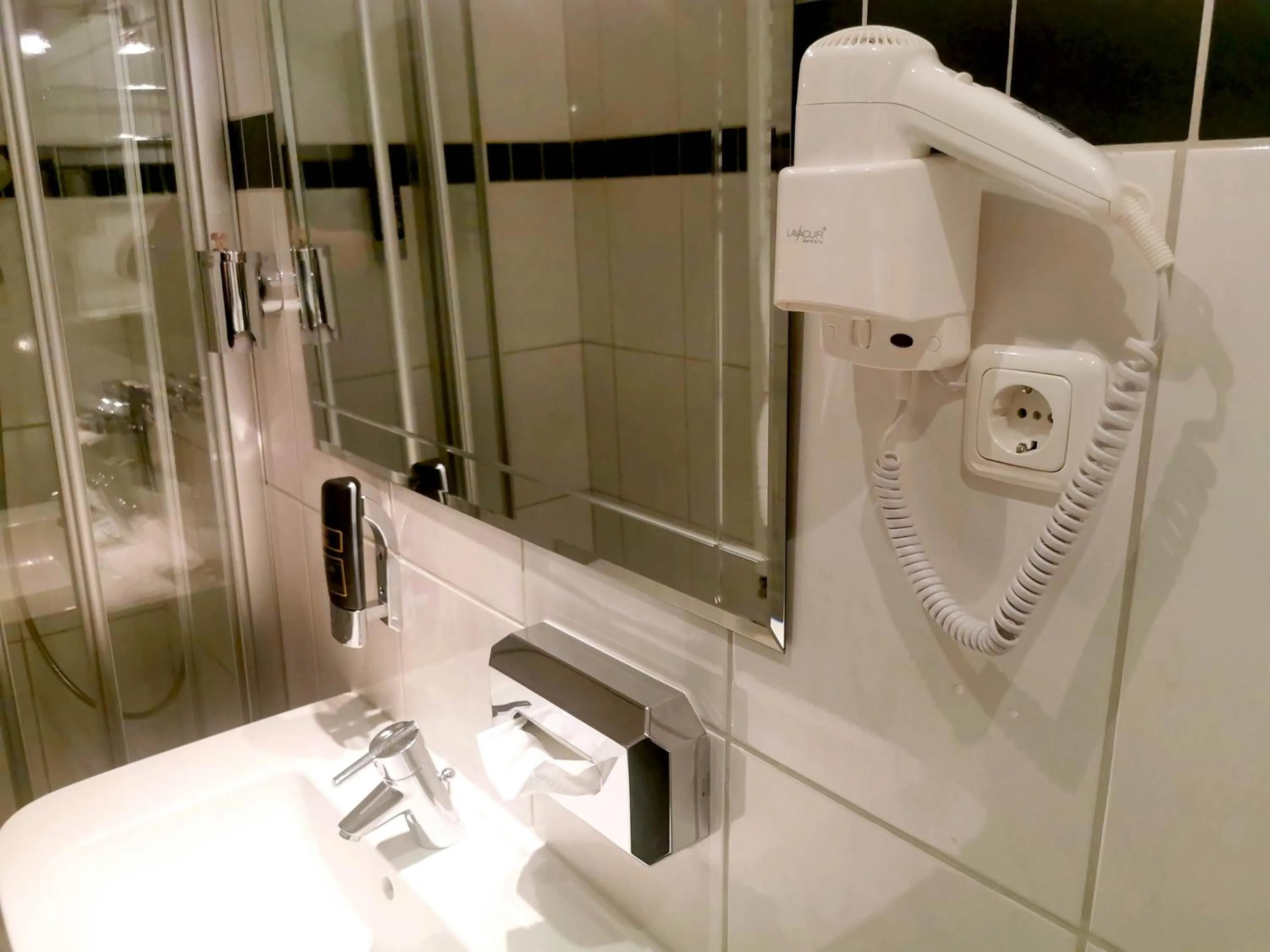 Bathroom in Heidehotel Soltauer Hof