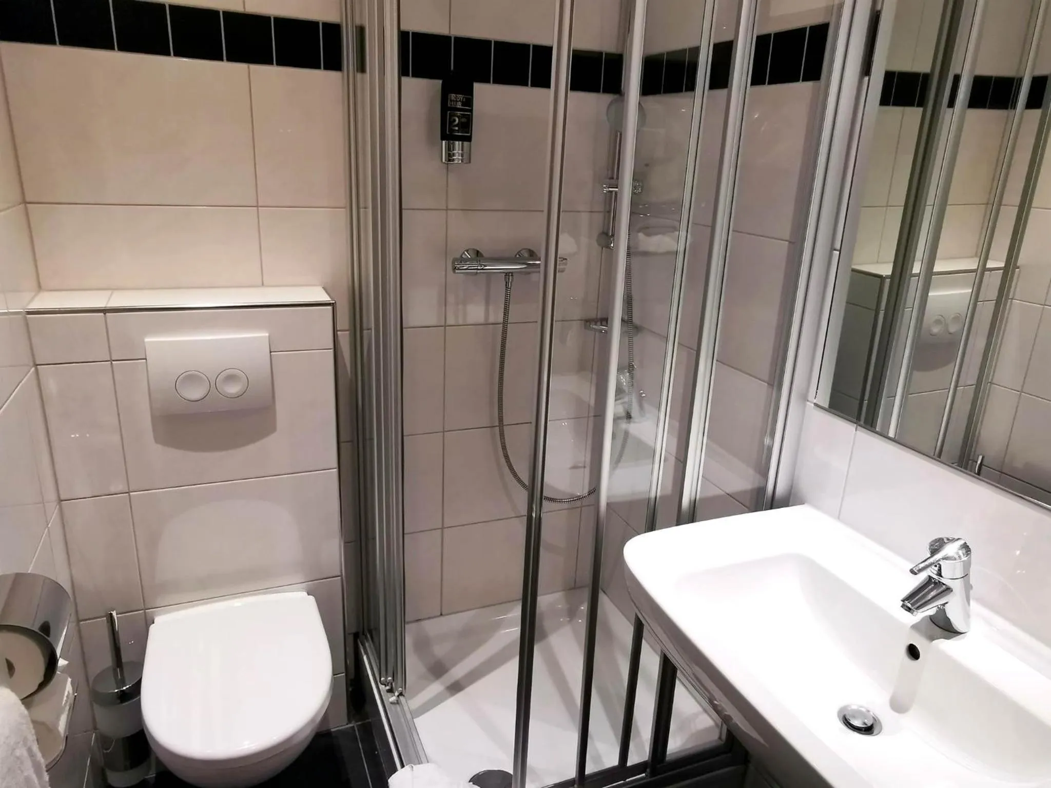 Bathroom in Heidehotel Soltauer Hof