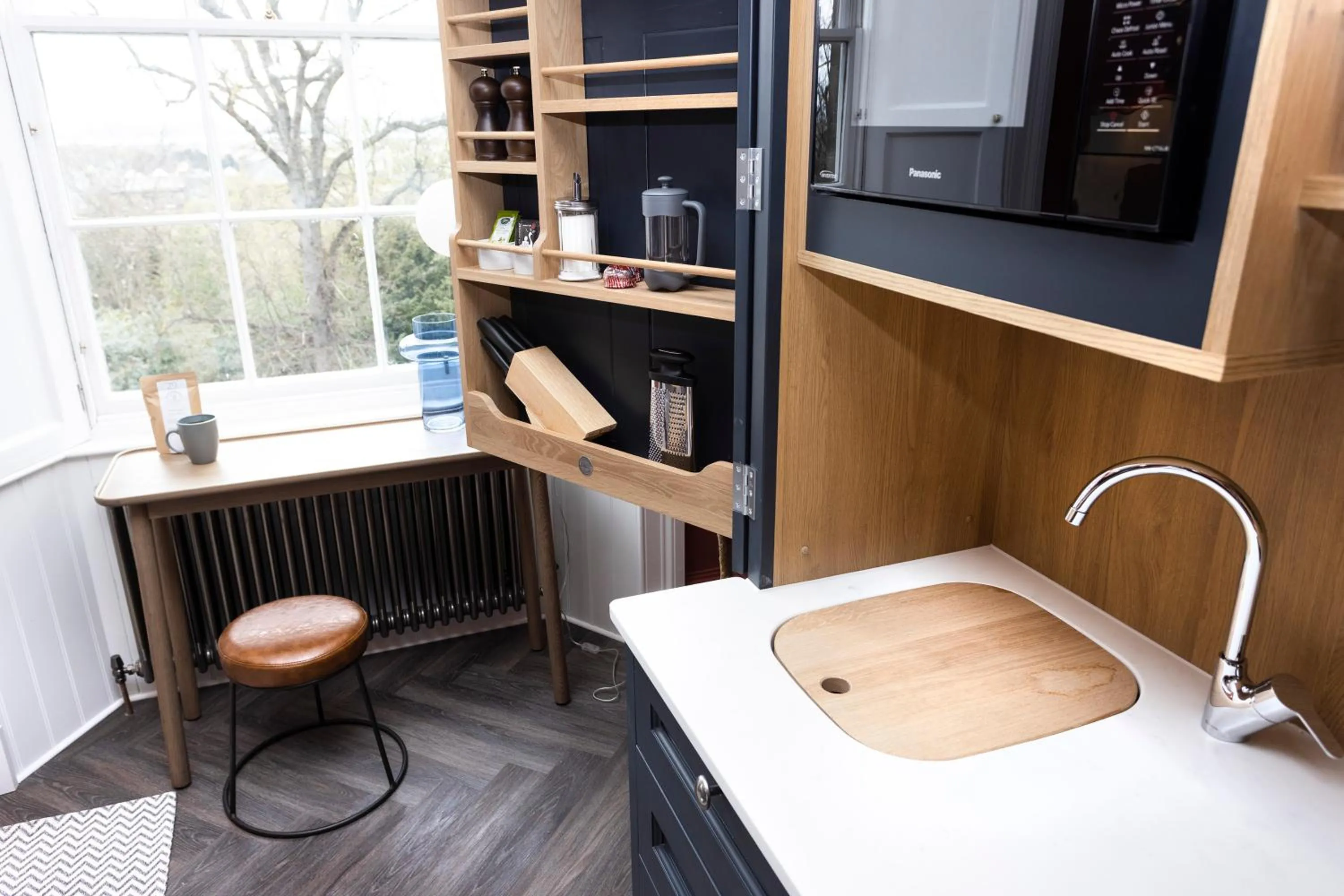 Kitchen or kitchenette in 29 Queen Street Aparthotel