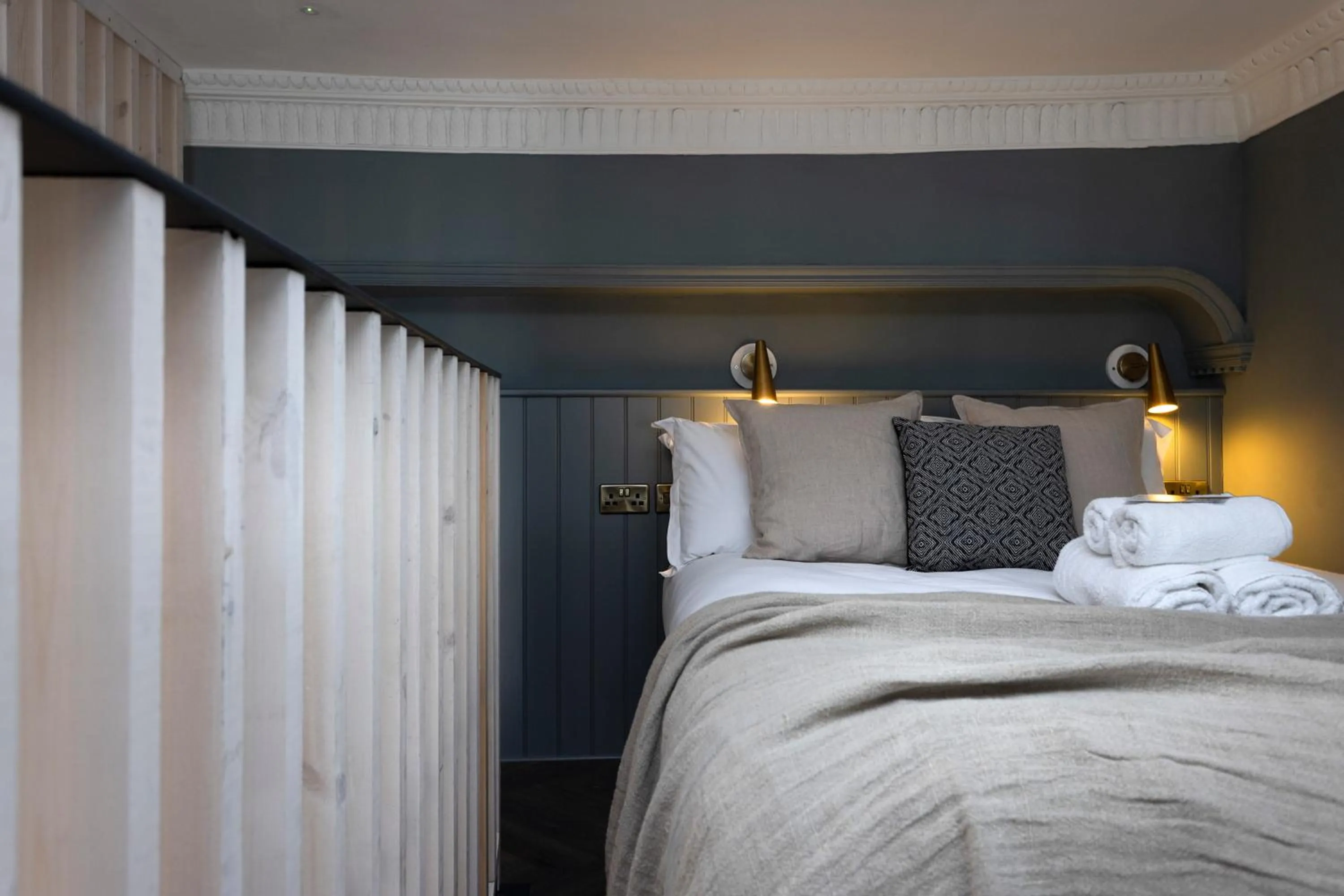 Bed in 29 Queen Street Aparthotel