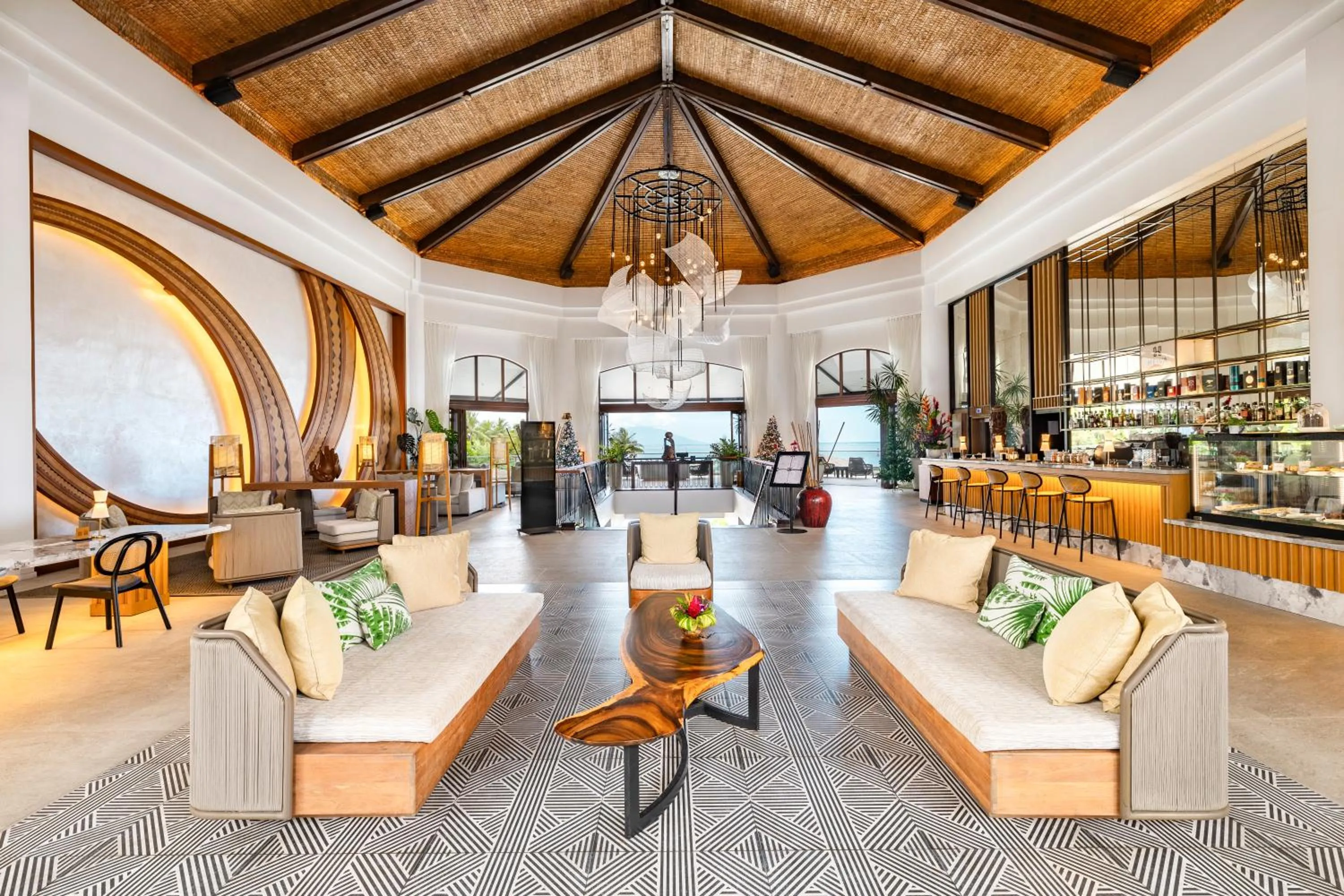 Lobby or reception in Hilton Hotel Tahiti