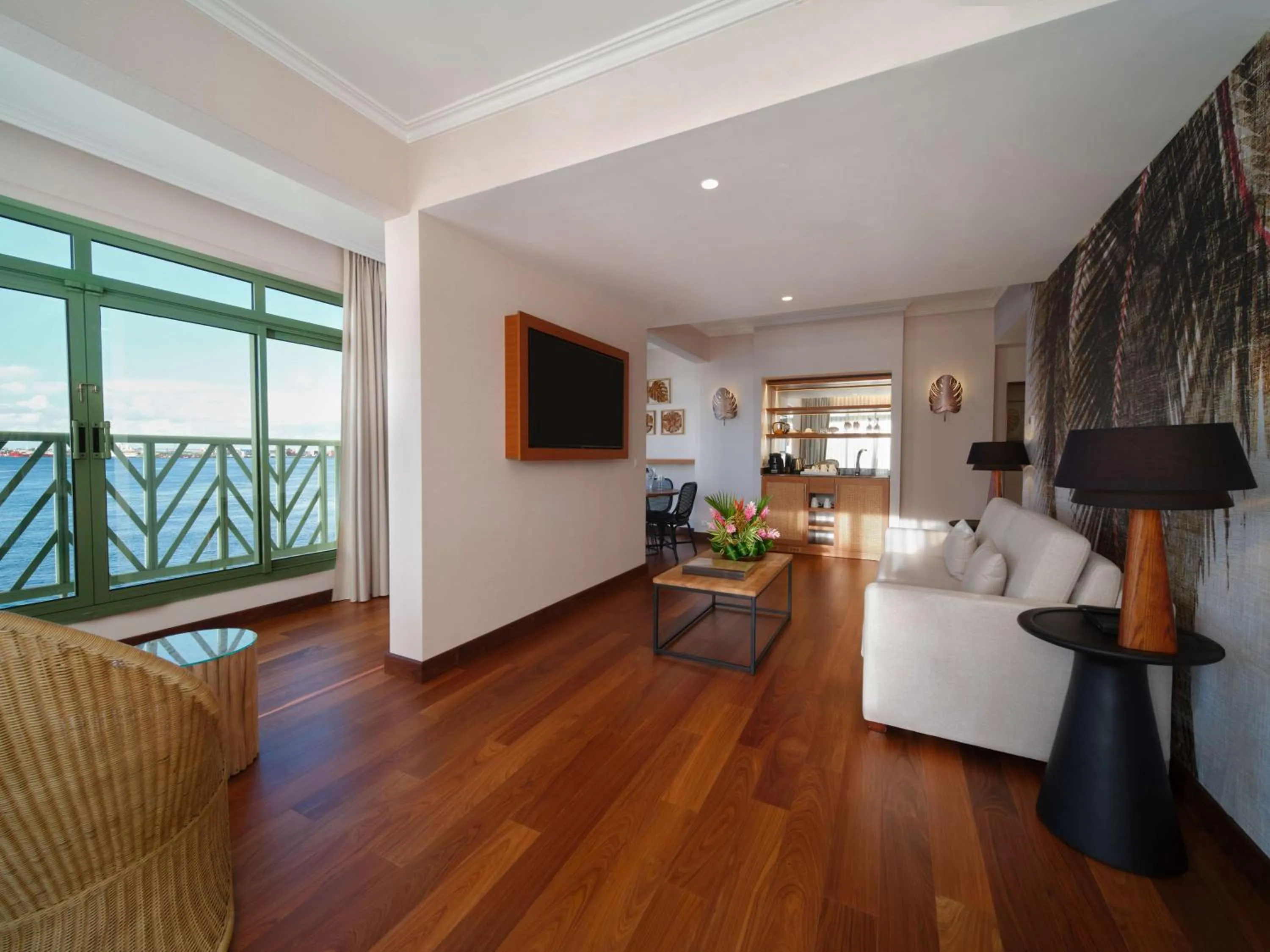 Living room in Hilton Hotel Tahiti