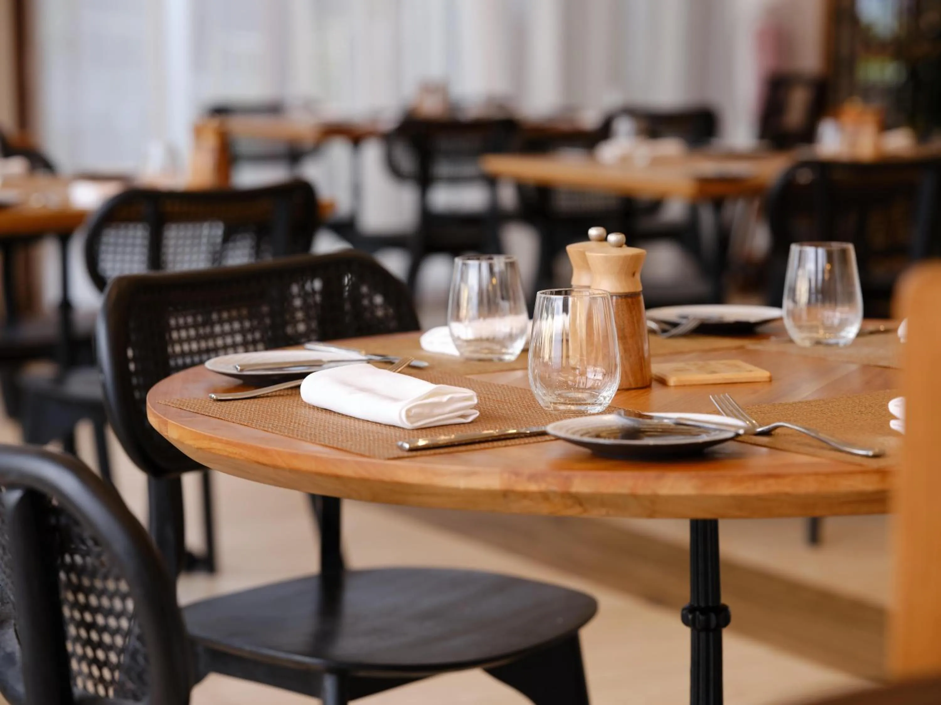 Restaurant/places to eat in Hilton Hotel Tahiti