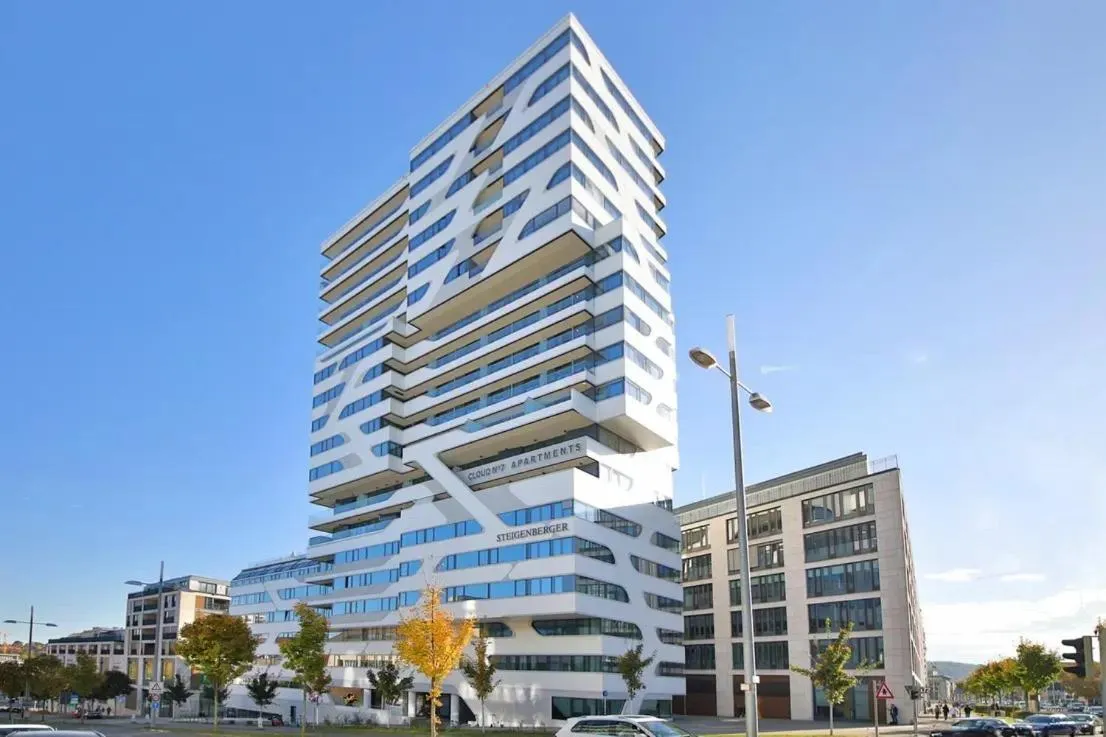 Sky Aparthotel