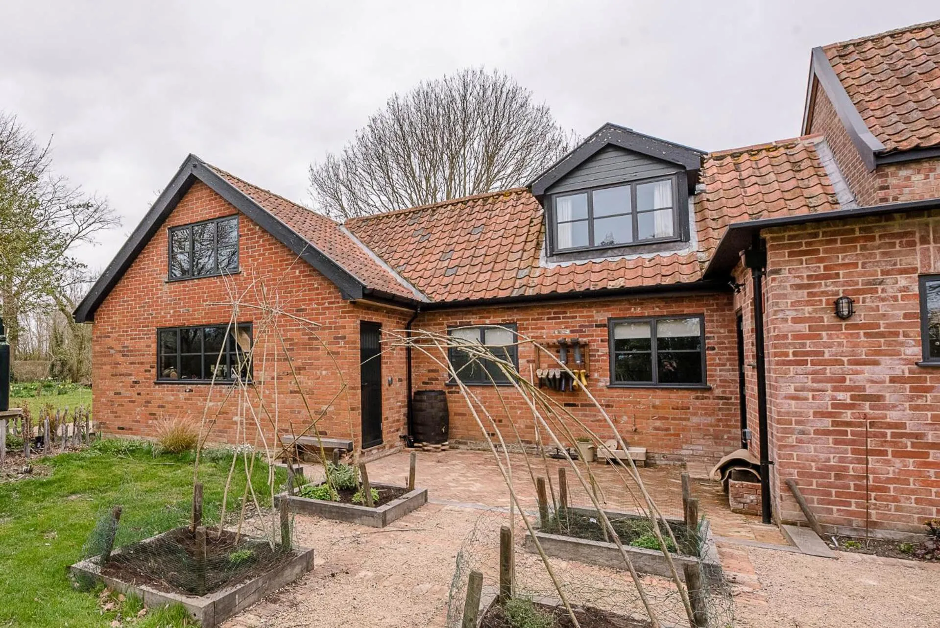 Red House Loft, East Green