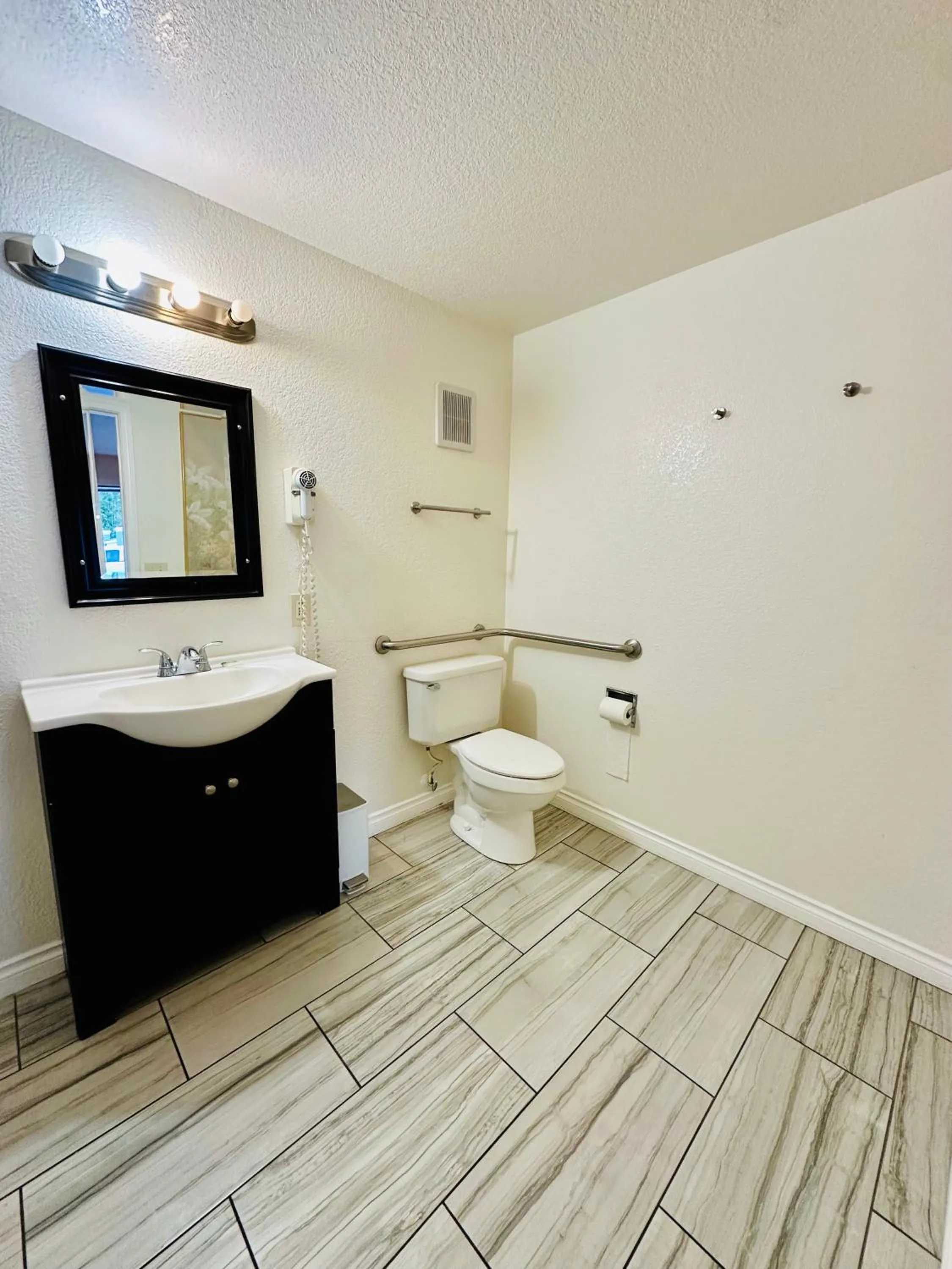 Toilet in Belfair Motel