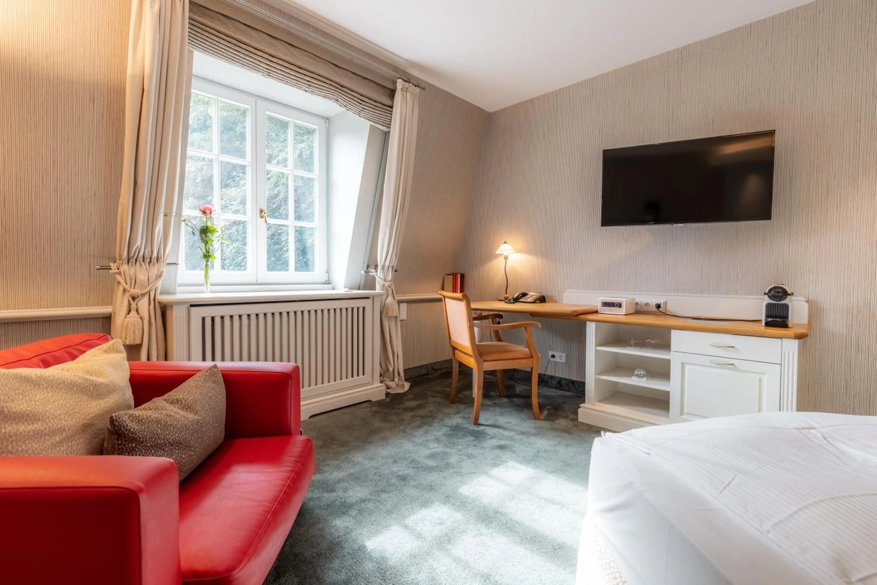 Photo of the whole room, Bed in Waldhaus Reinbek