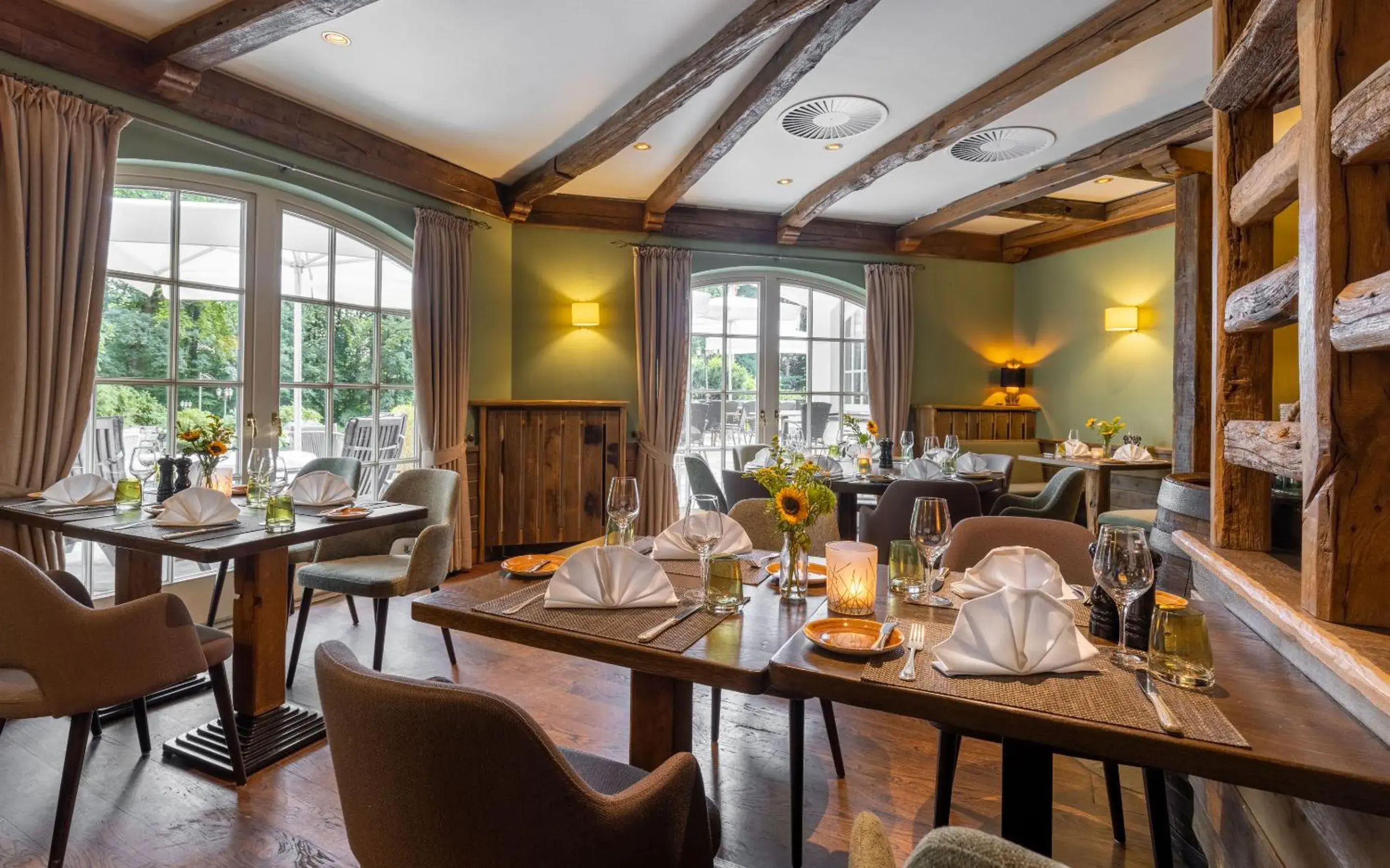 Restaurant/places to eat in Waldhaus Reinbek Restaurant/places to eat in Waldhaus Reinbek