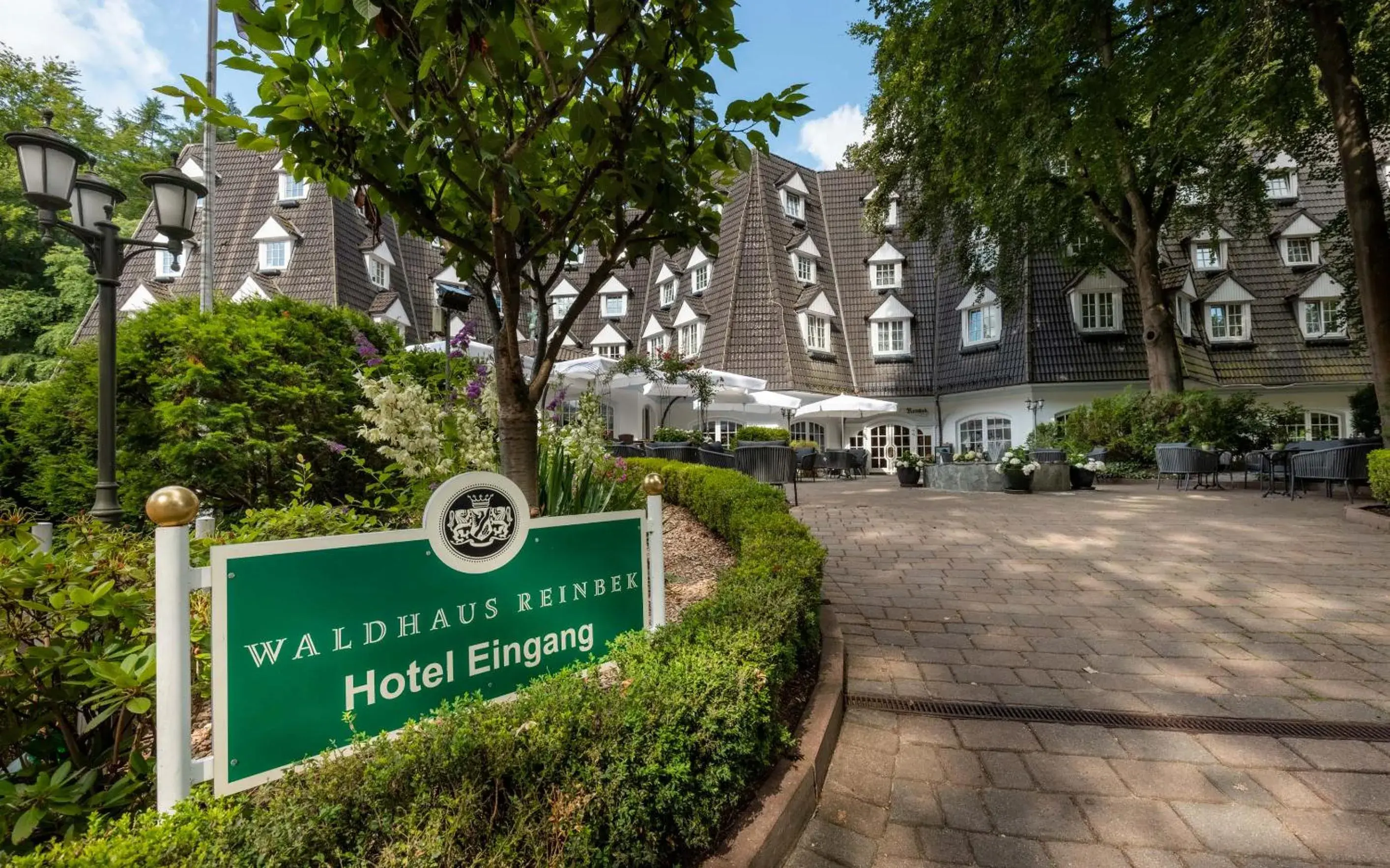 Property building in Waldhaus Reinbek Property building in Waldhaus Reinbek