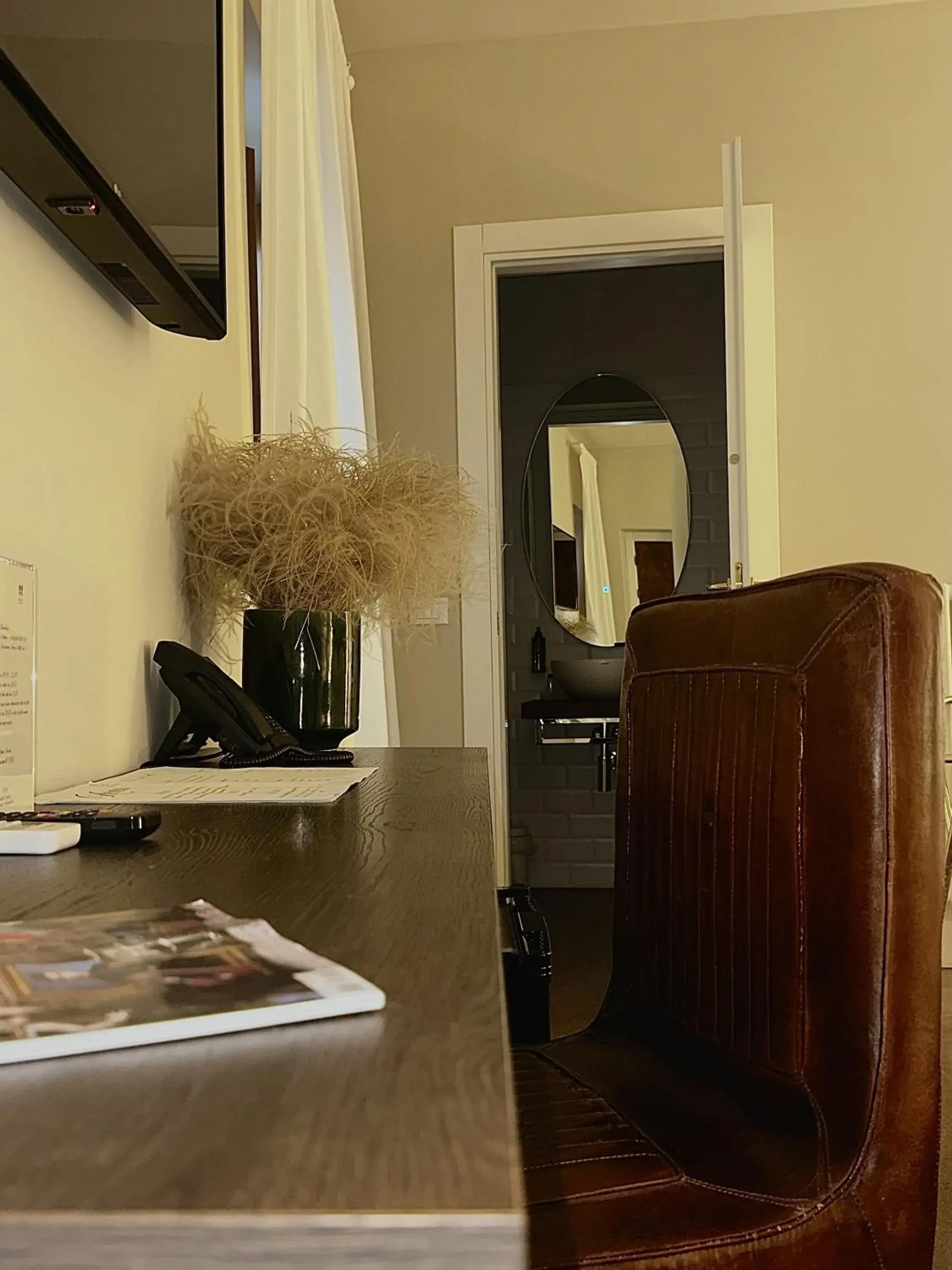 Standard Double Room - single occupancy in Ginevra Boutique Rooms - Palazzo Leosini - Residenze D'Epoca Standard Double Room - single occupancy in Ginevra Boutique Rooms - Palazzo Leosini - Residenze D'Epoca