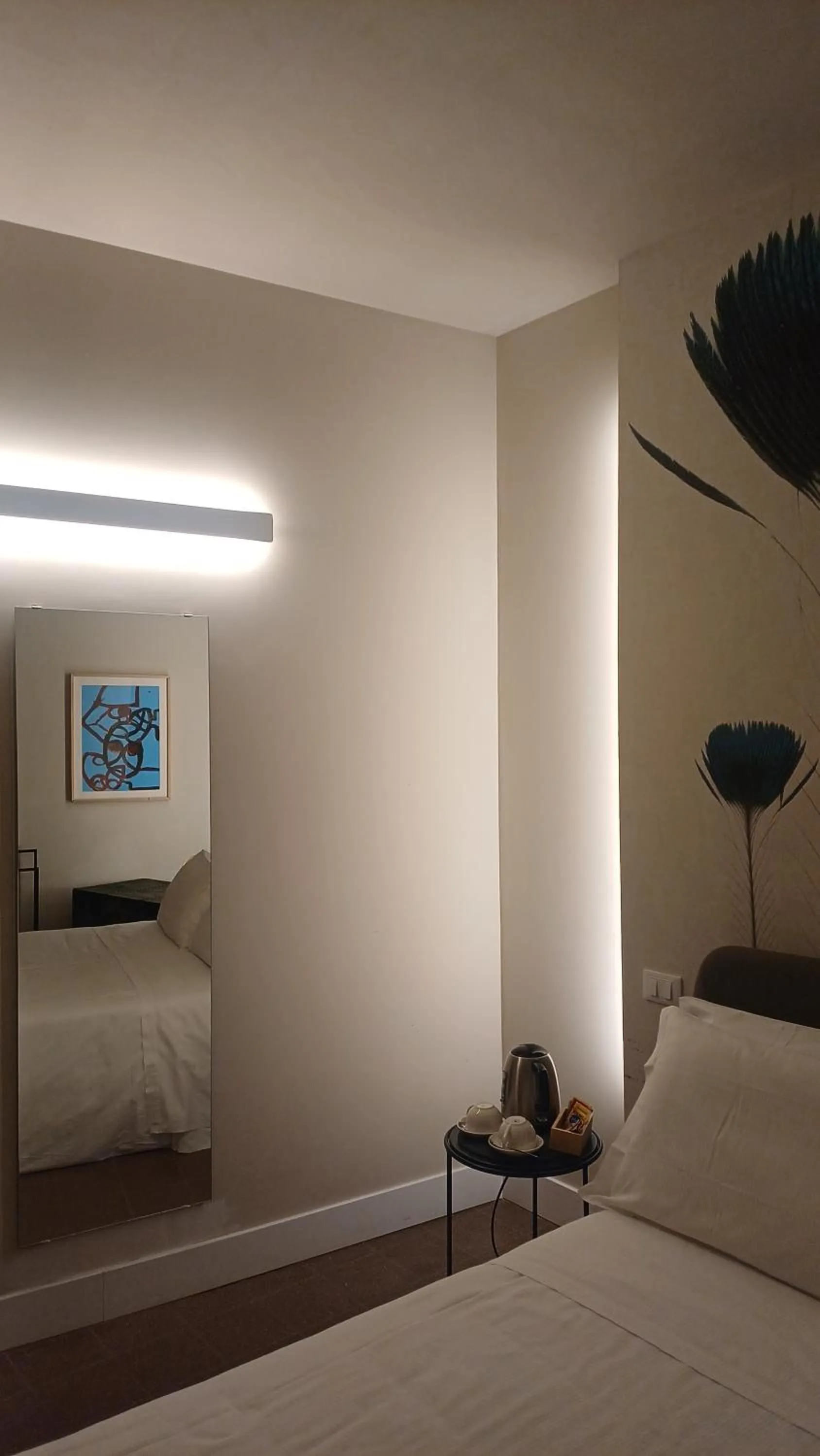 Bed in Albergo Diffuso Ginevra Boutique Rooms - Palazzo Leosini - Residenze D'Epoca