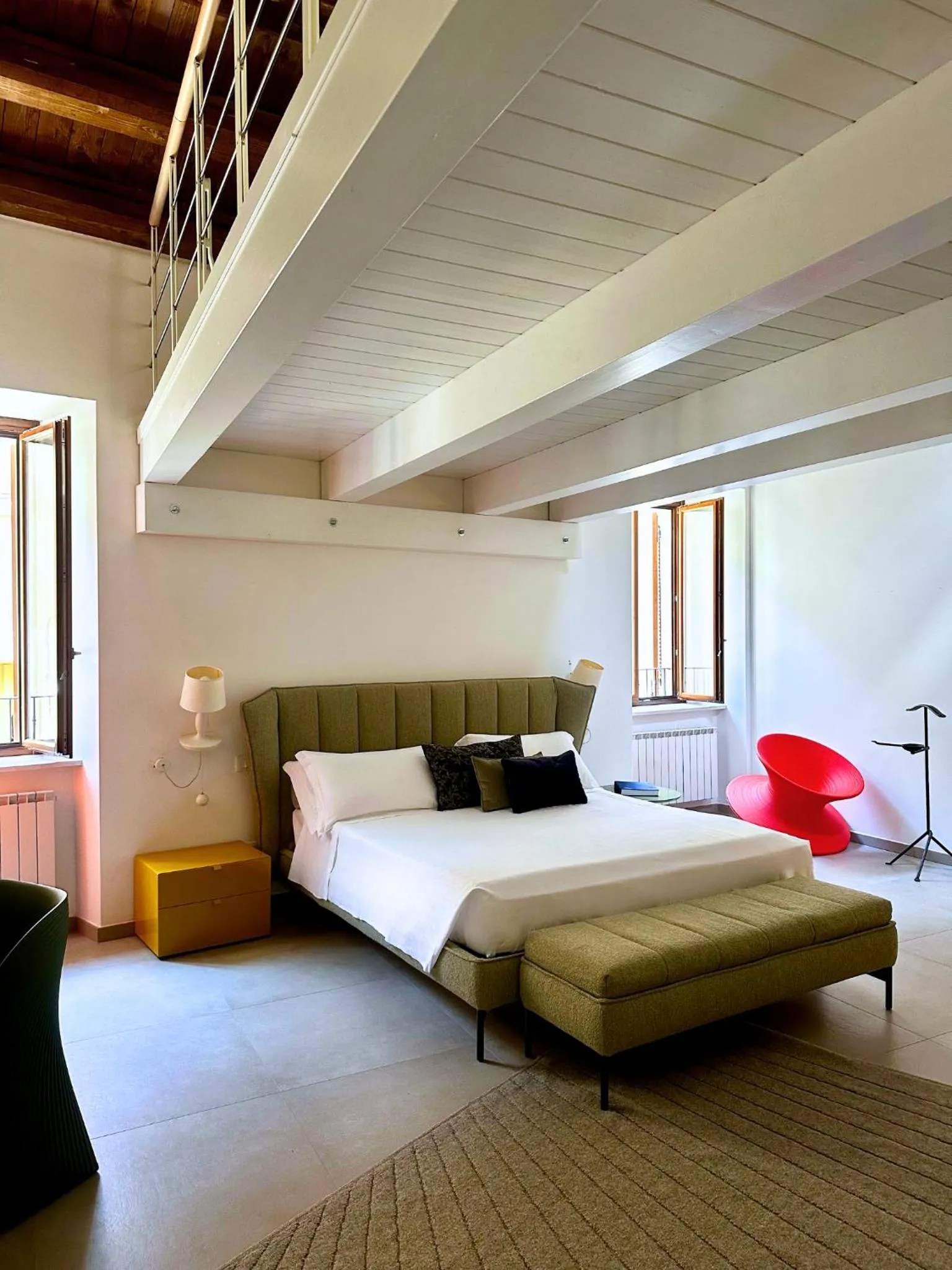 Bed in Ginevra Boutique Rooms - Palazzo Leosini - Residenze D'Epoca