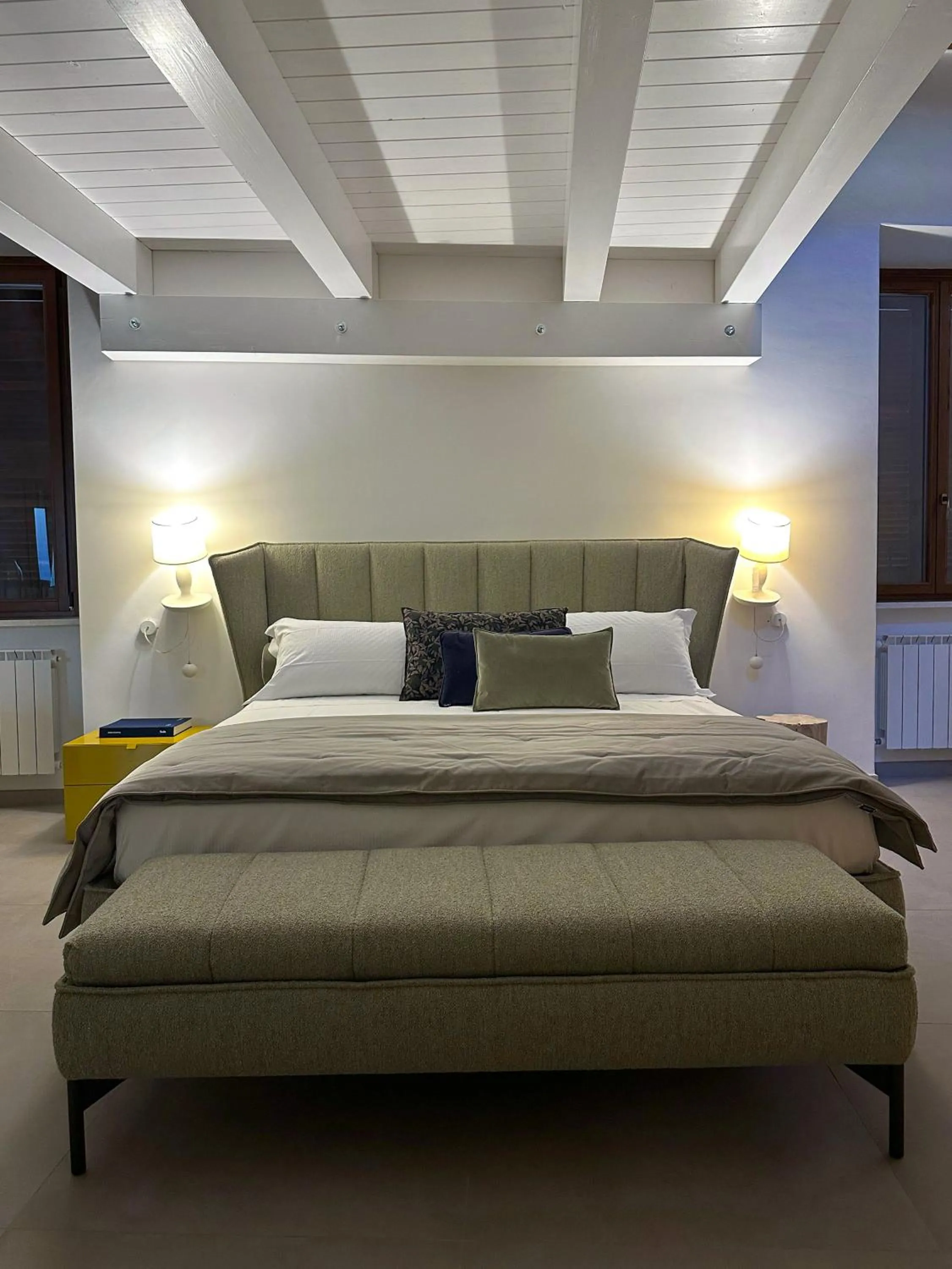 Bed in Ginevra Boutique Rooms - Palazzo Leosini - Residenze D'Epoca