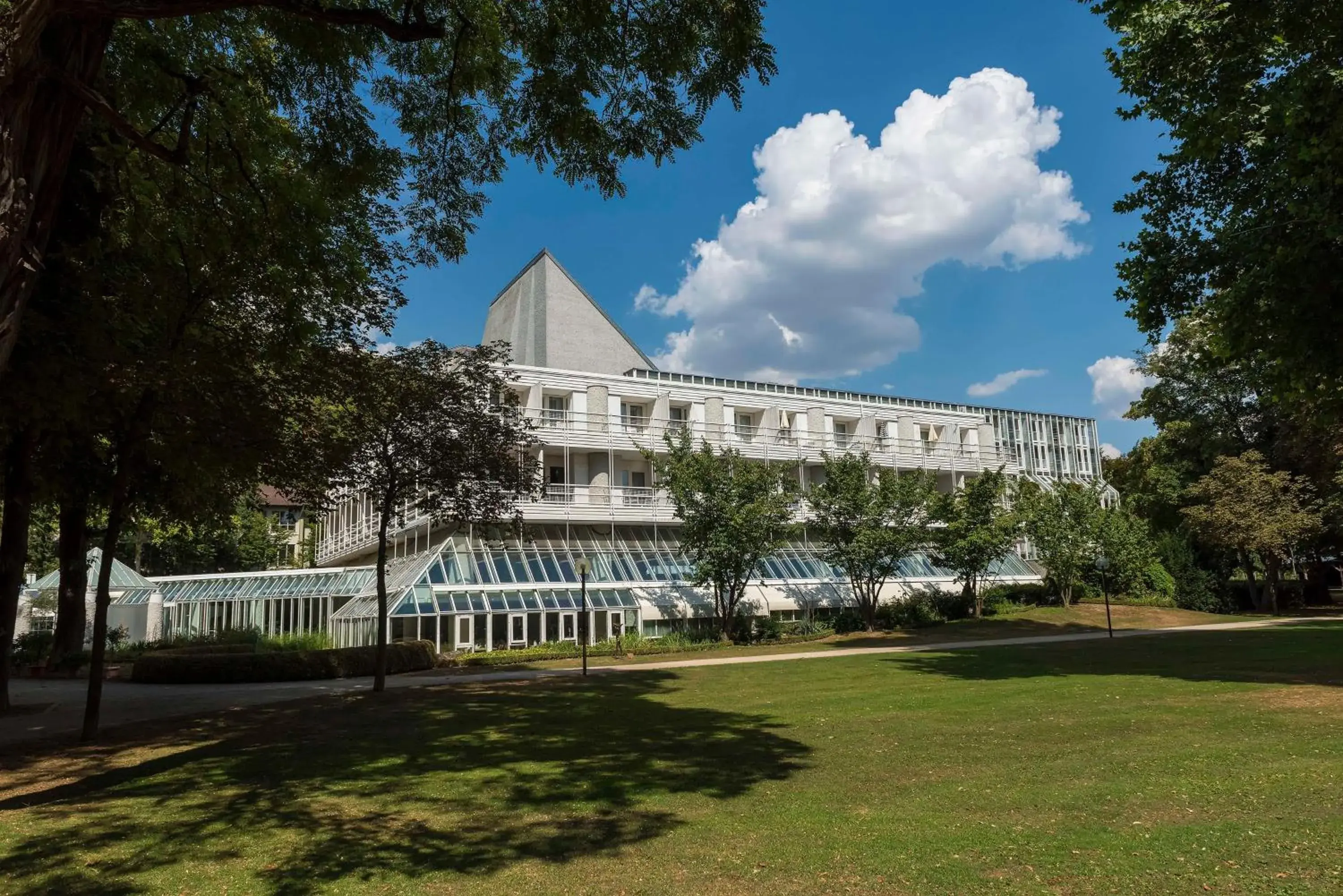 Property building in Best Western Premier Parkhotel Bad Mergentheim Property building in Best Western Premier Parkhotel Bad Mergentheim