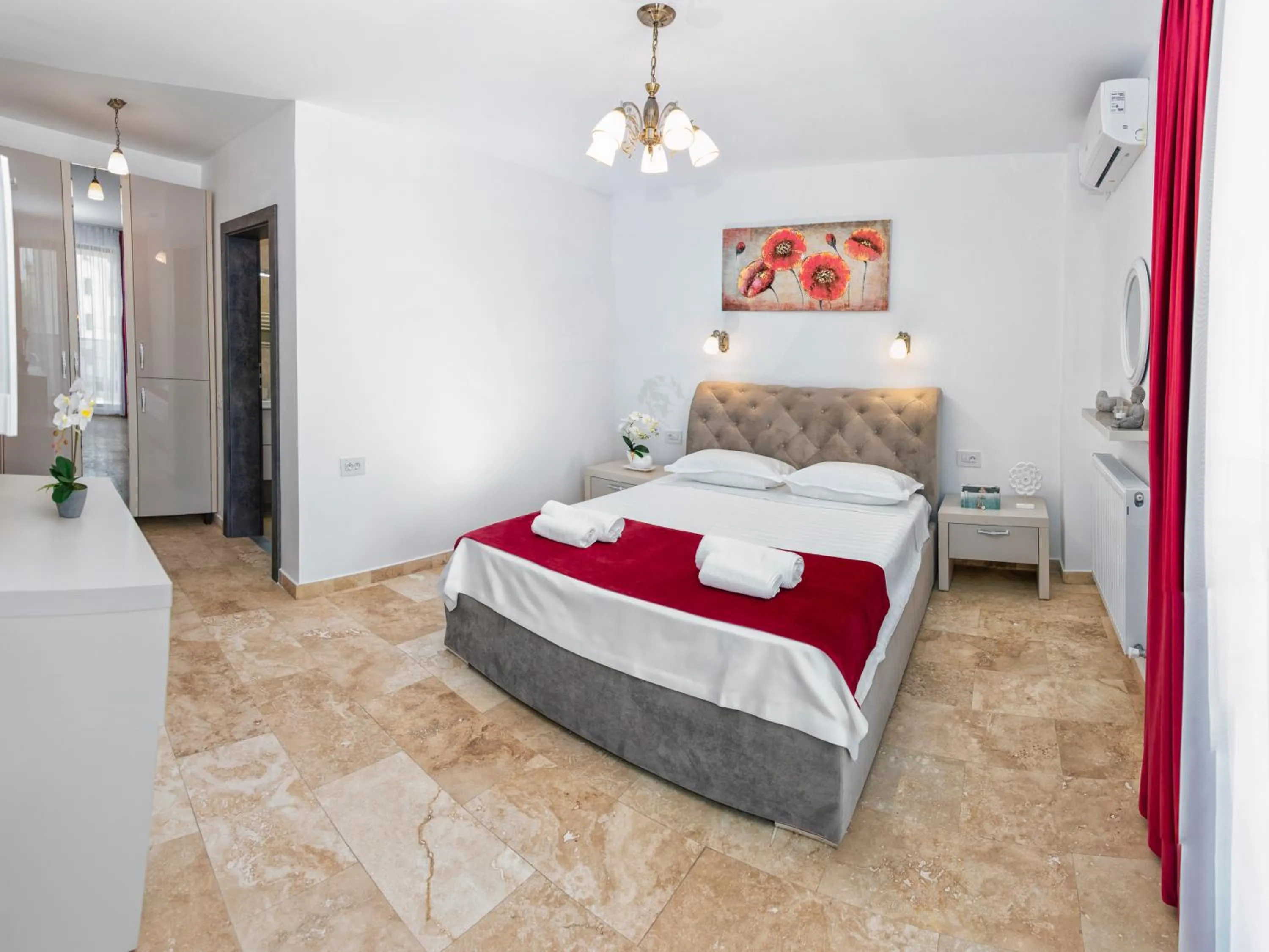 Bedroom, Bed in Roca Del Mar